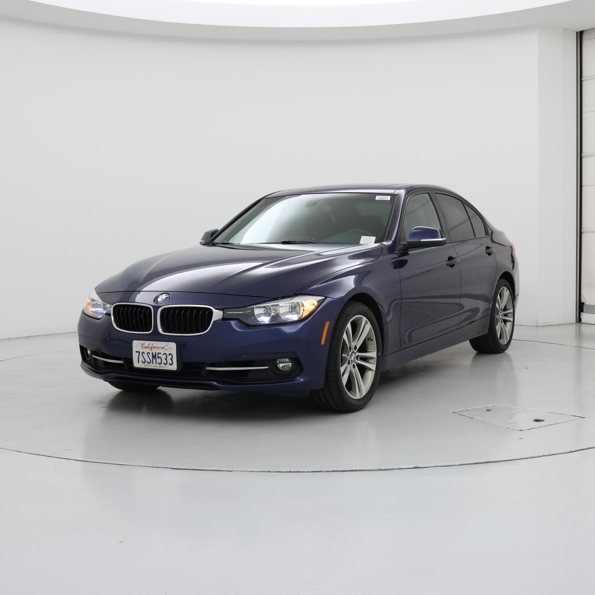 Thumbnail: 2016 BMW 3 Series - 4