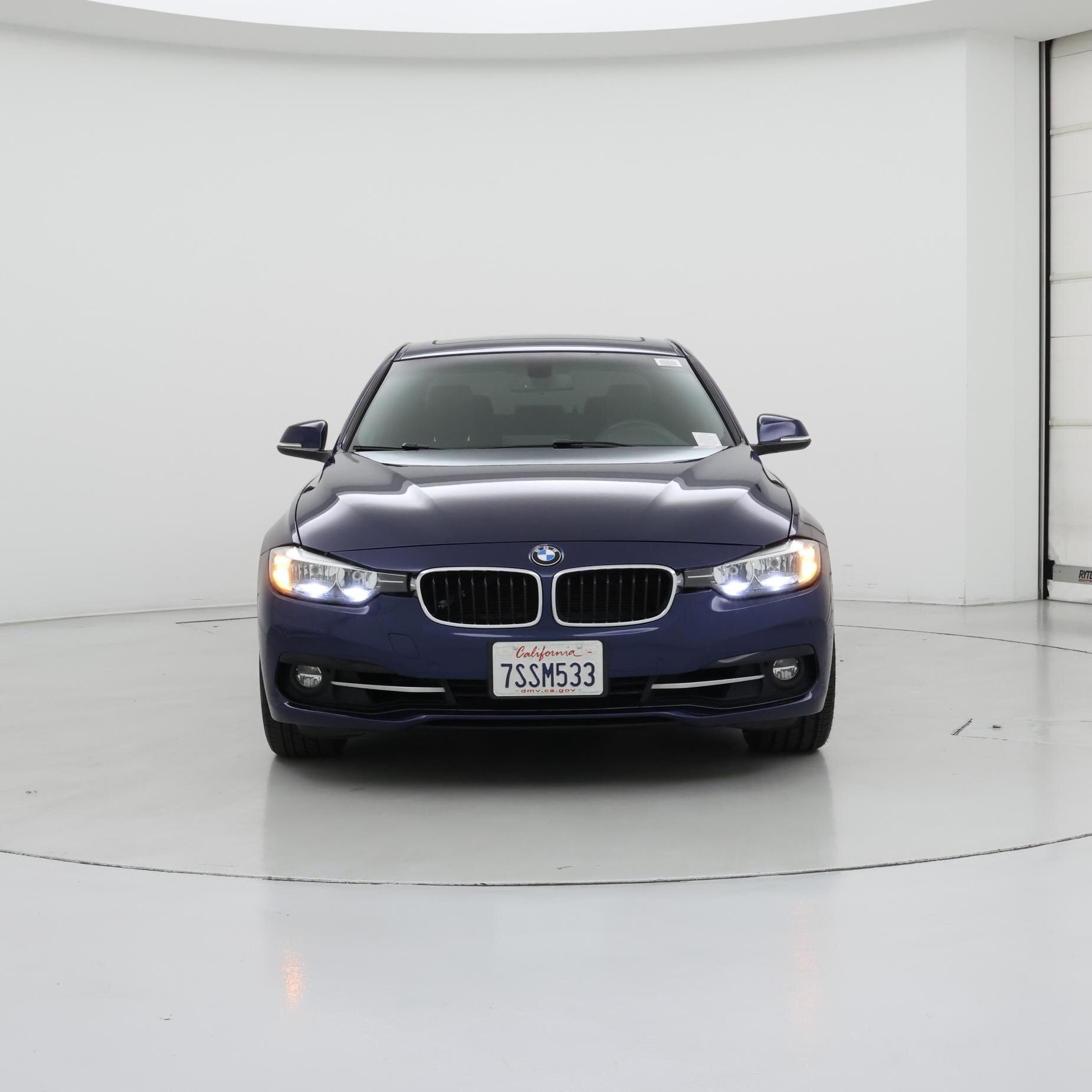 Thumbnail: 2016 BMW 3 Series - 5
