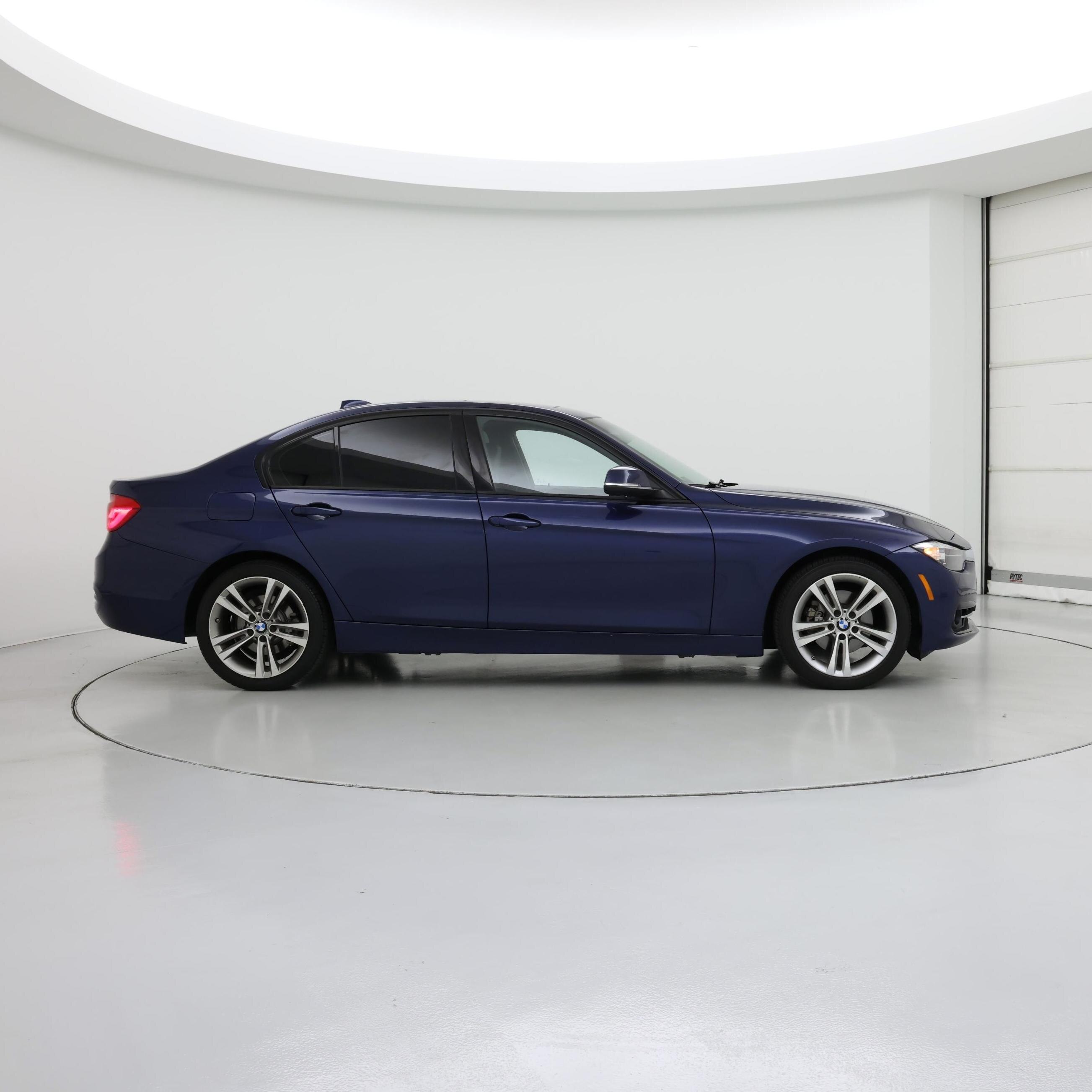 Thumbnail: 2016 BMW 3 Series - 7