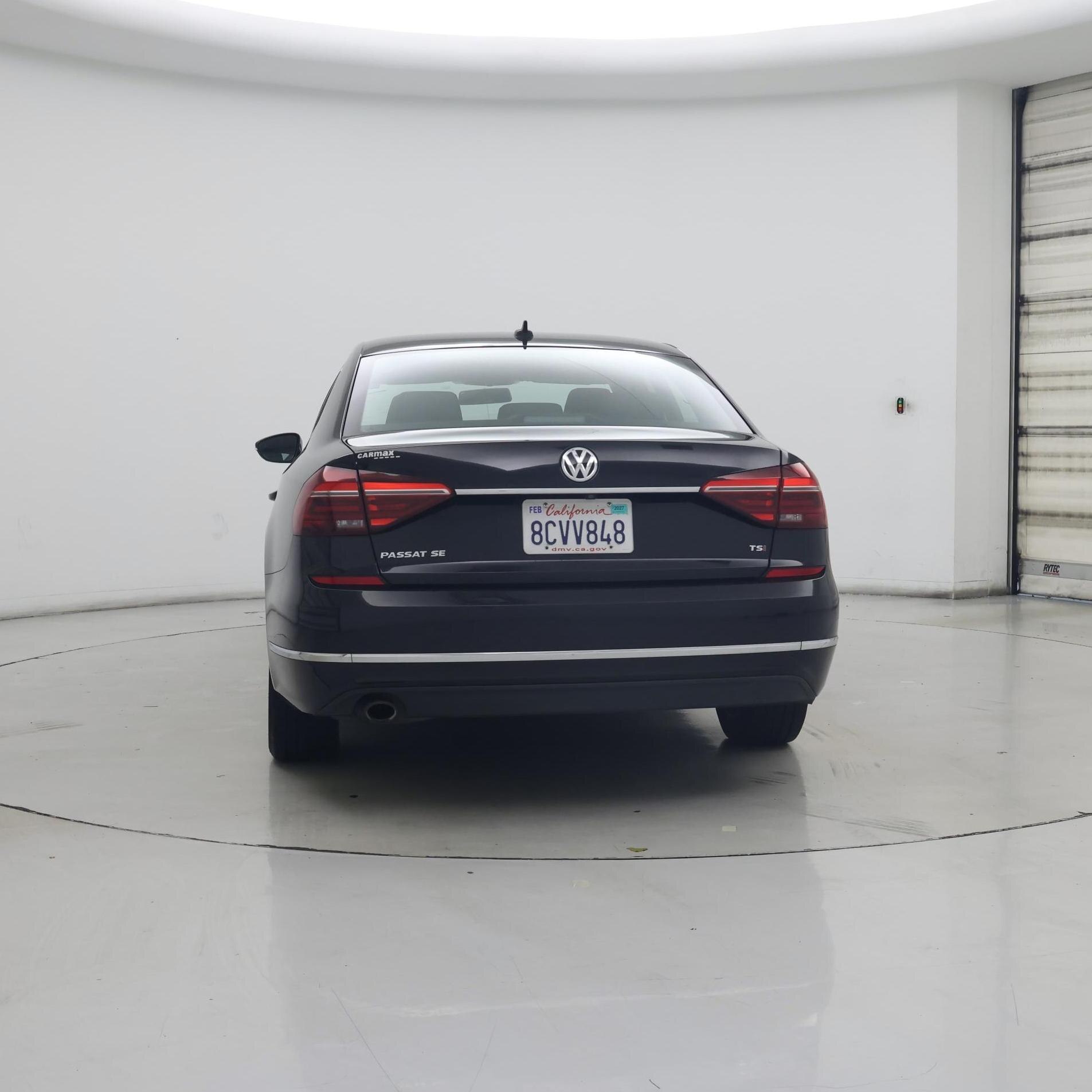 Thumbnail: 2018 Volkswagen Passat - 6