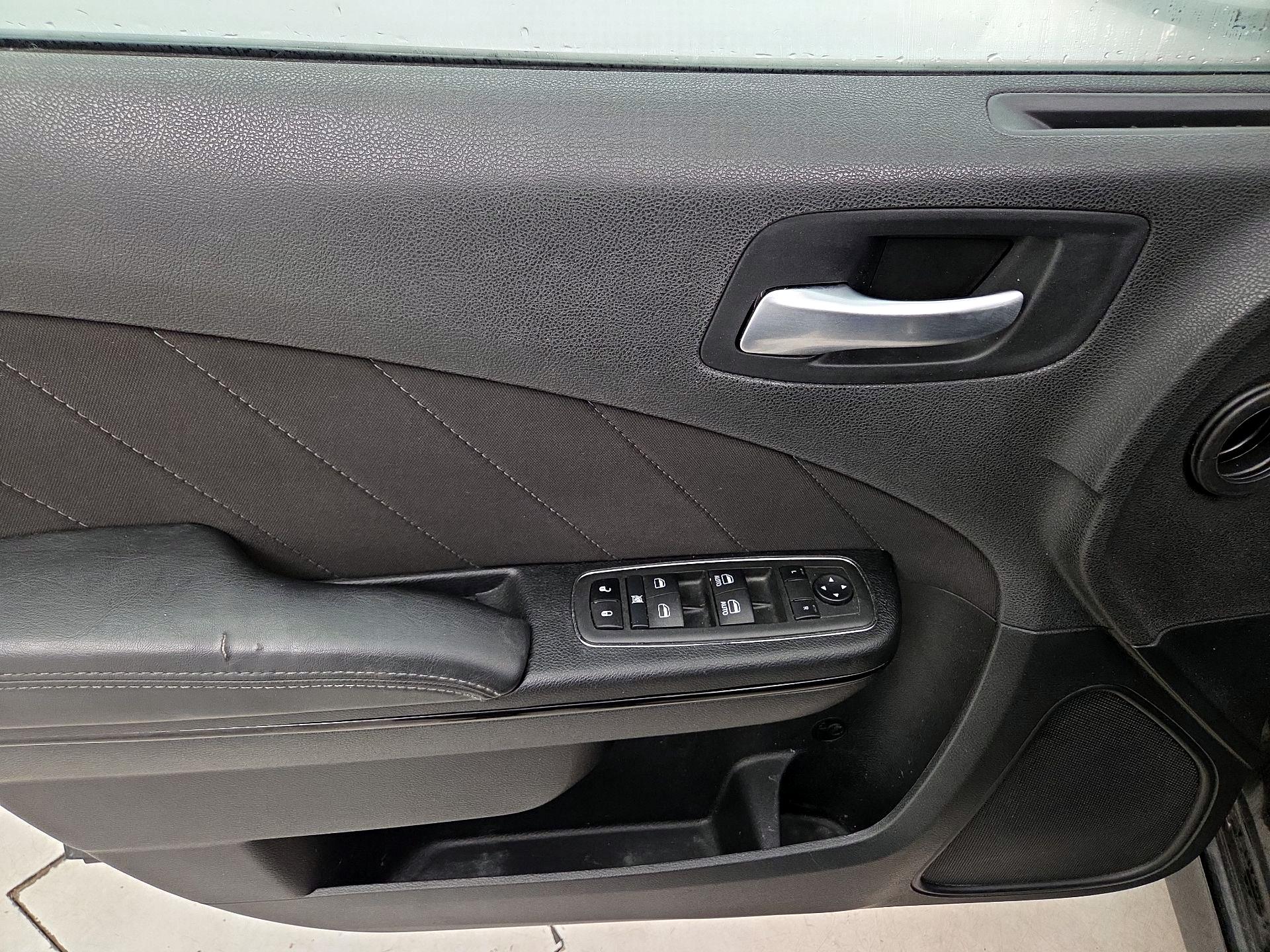 Thumbnail: 2022 Dodge Charger - 12