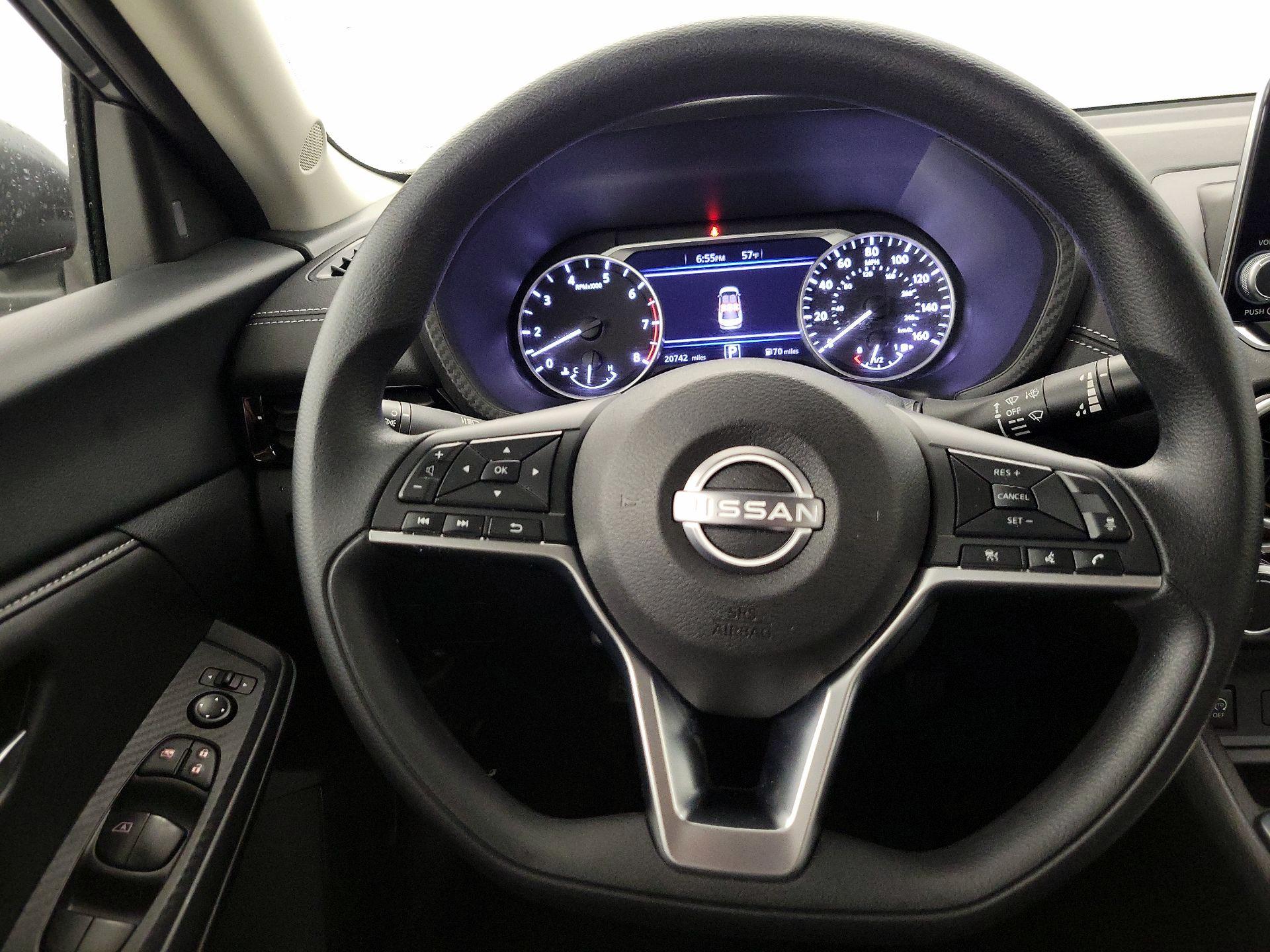 Thumbnail: 2025 Nissan Sentra - 10