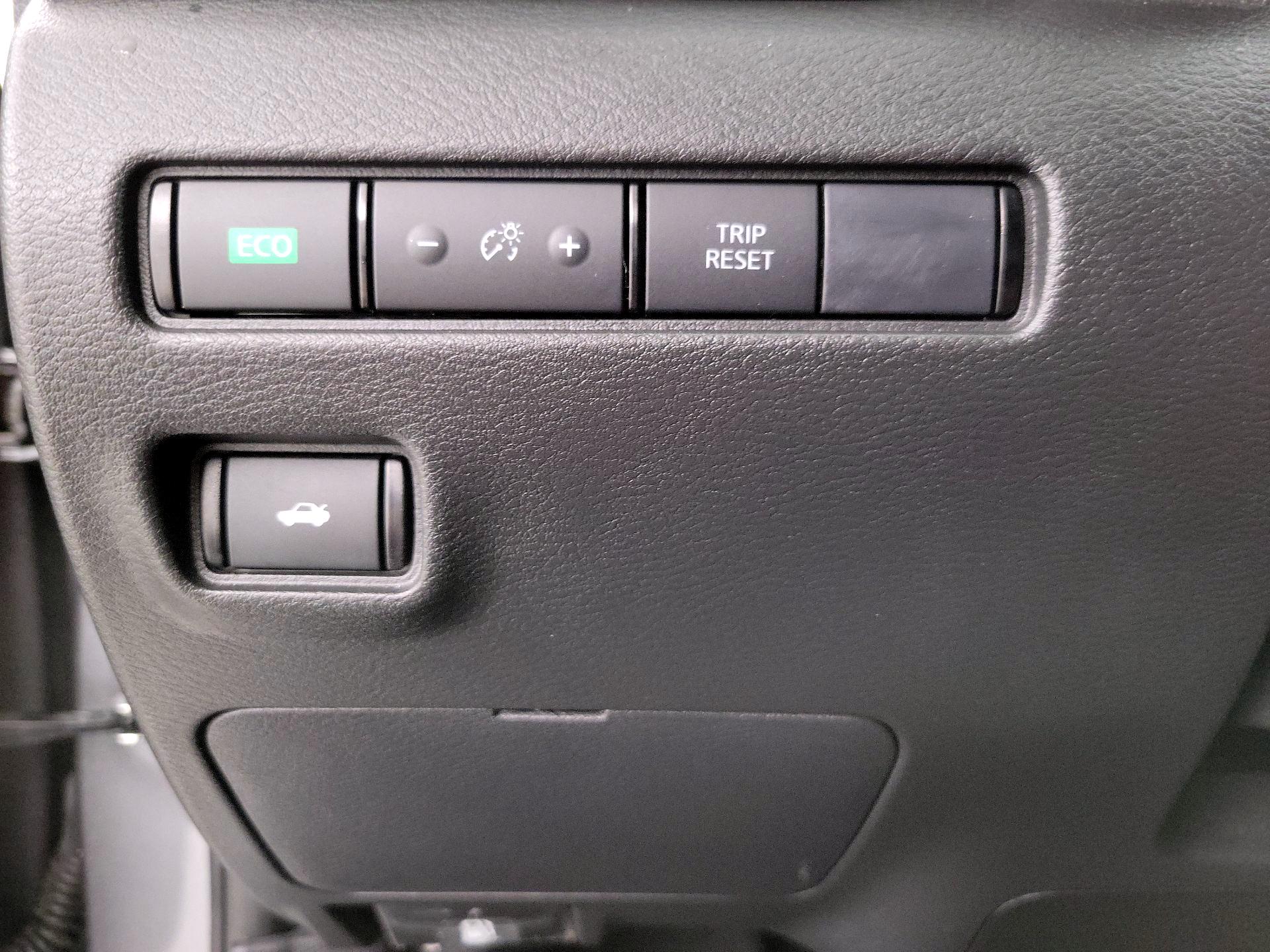 Thumbnail: 2025 Nissan Sentra - 13