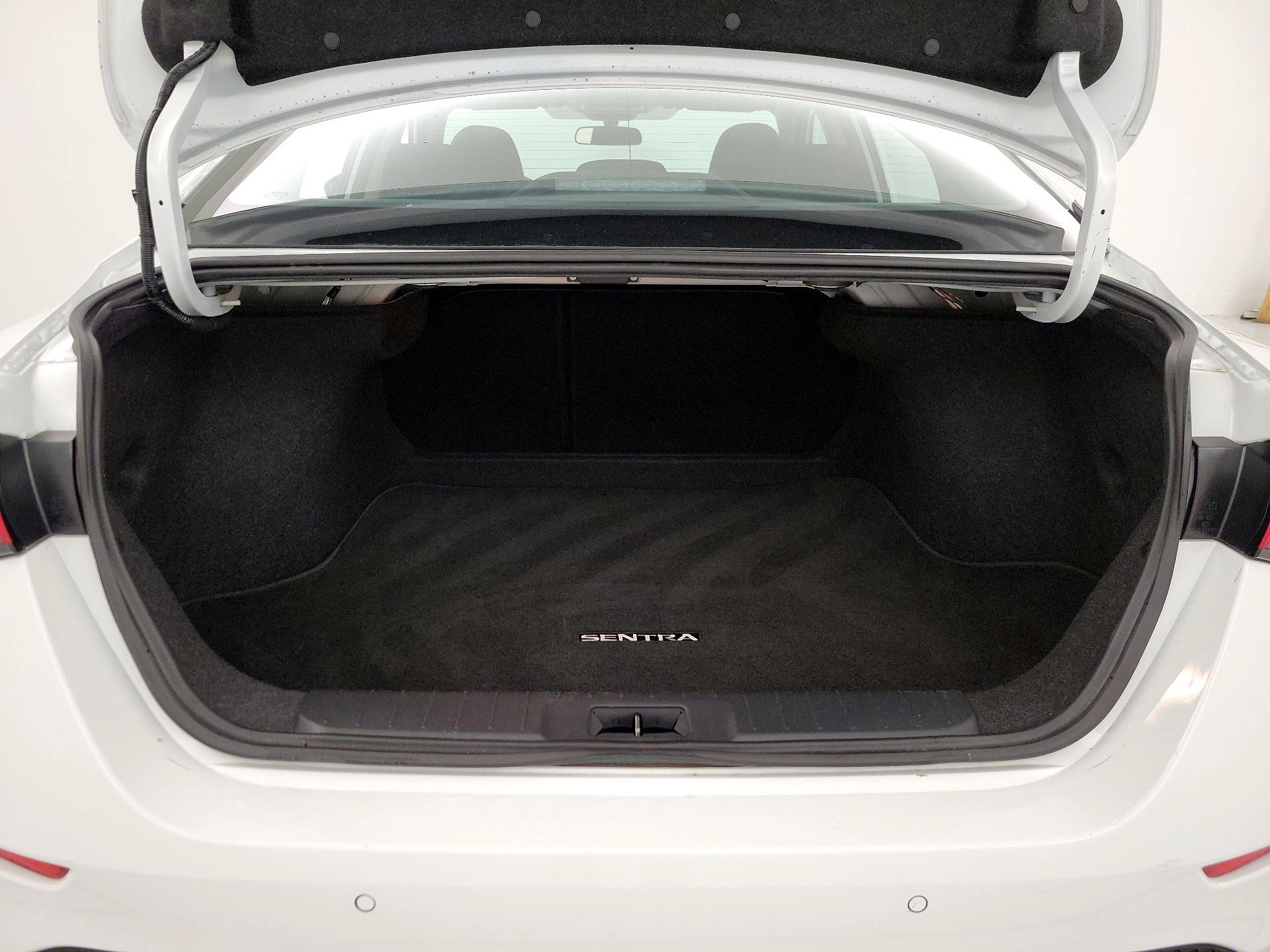 Thumbnail: 2025 Nissan Sentra - 20