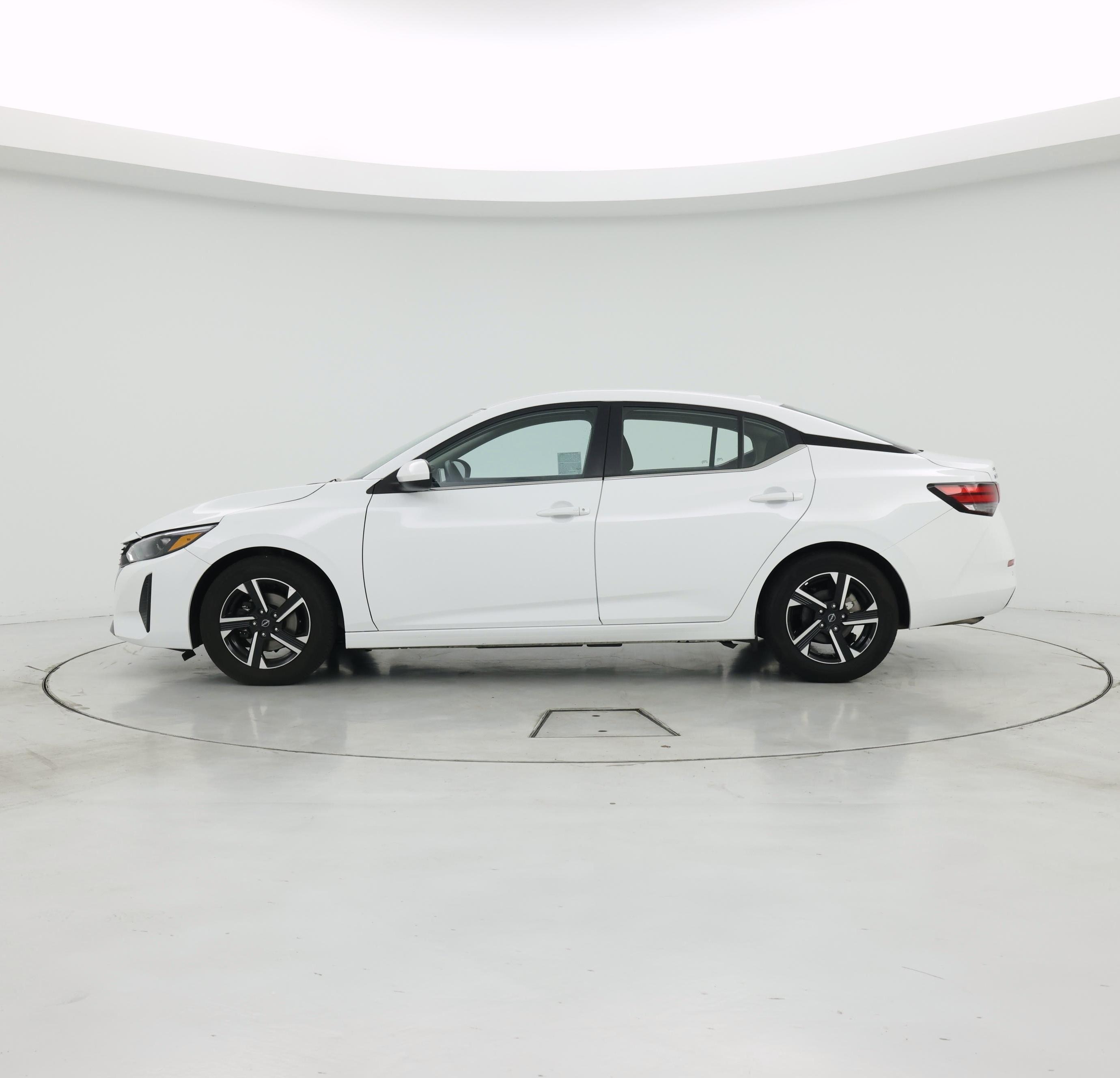 Thumbnail: 2025 Nissan Sentra - 3