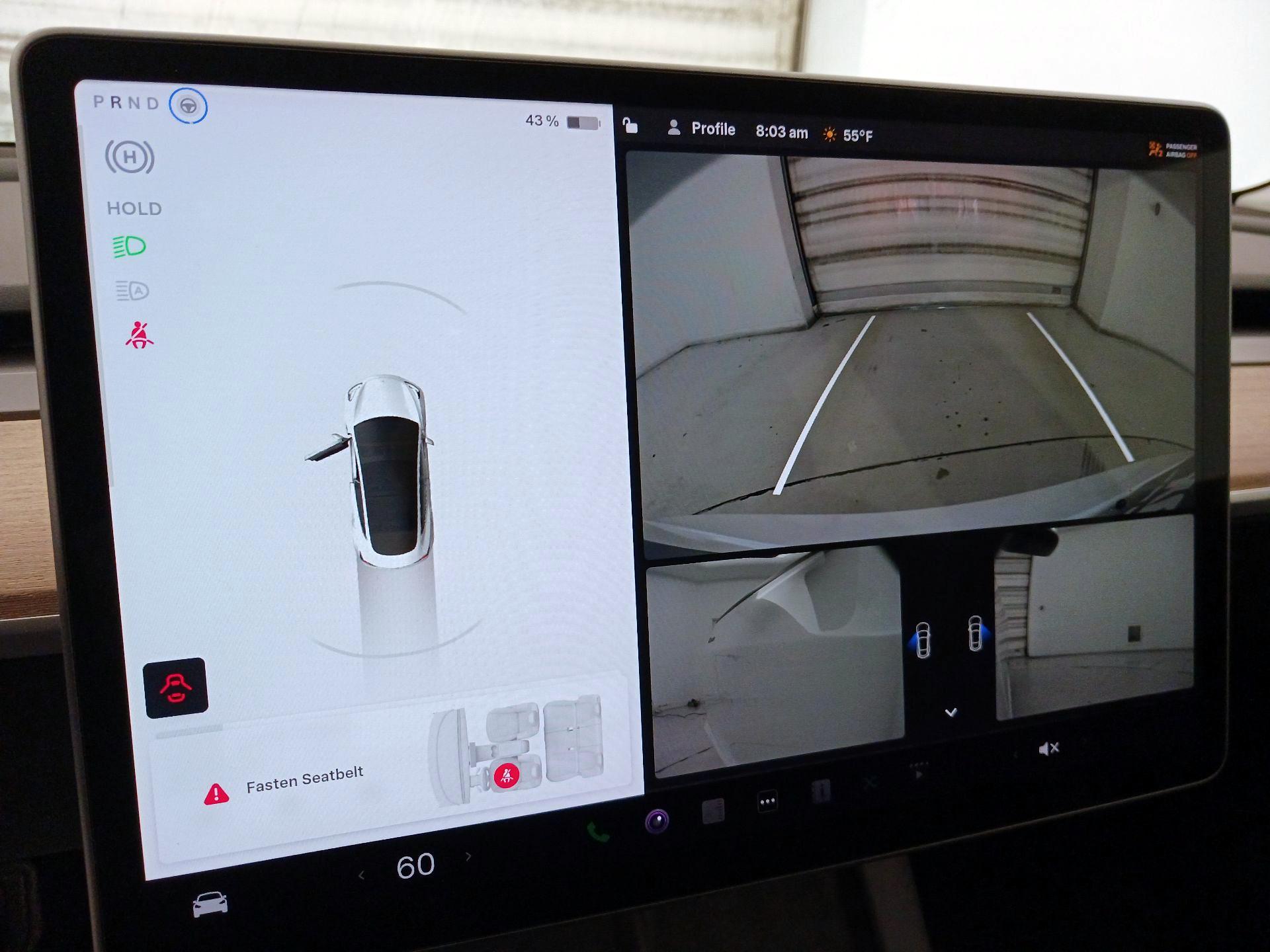 Thumbnail: 2022 Tesla Model 3 - 14