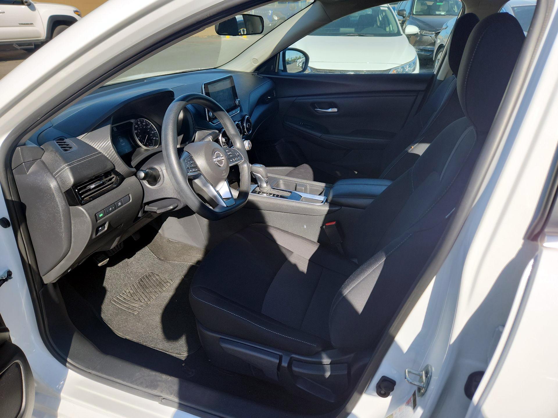 Thumbnail: 2024 Nissan Sentra - 9