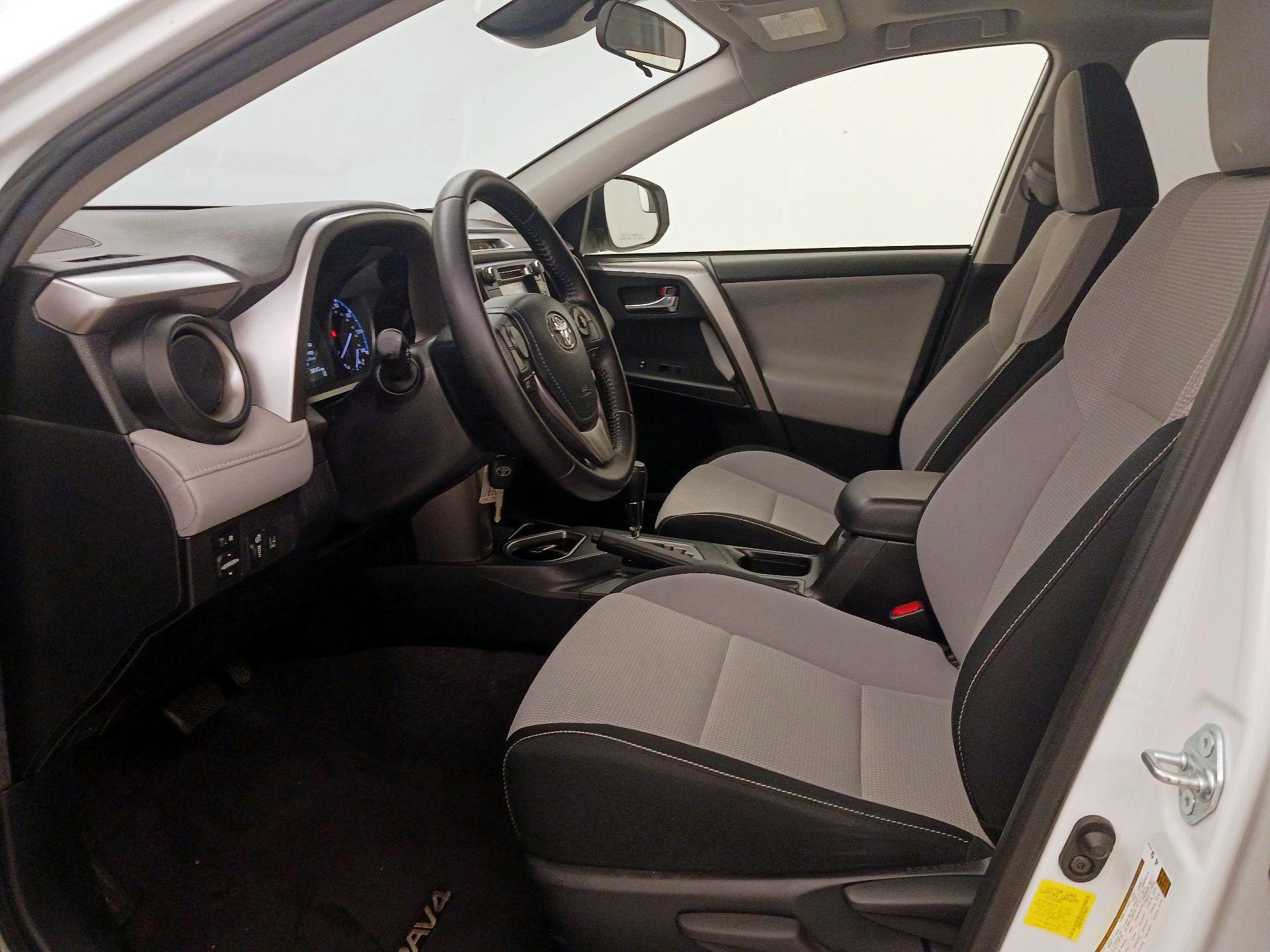 Thumbnail: 2017 Toyota RAV4 - 11