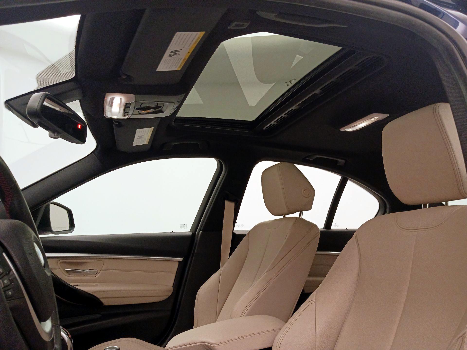 Thumbnail: 2017 BMW 3 Series - 19