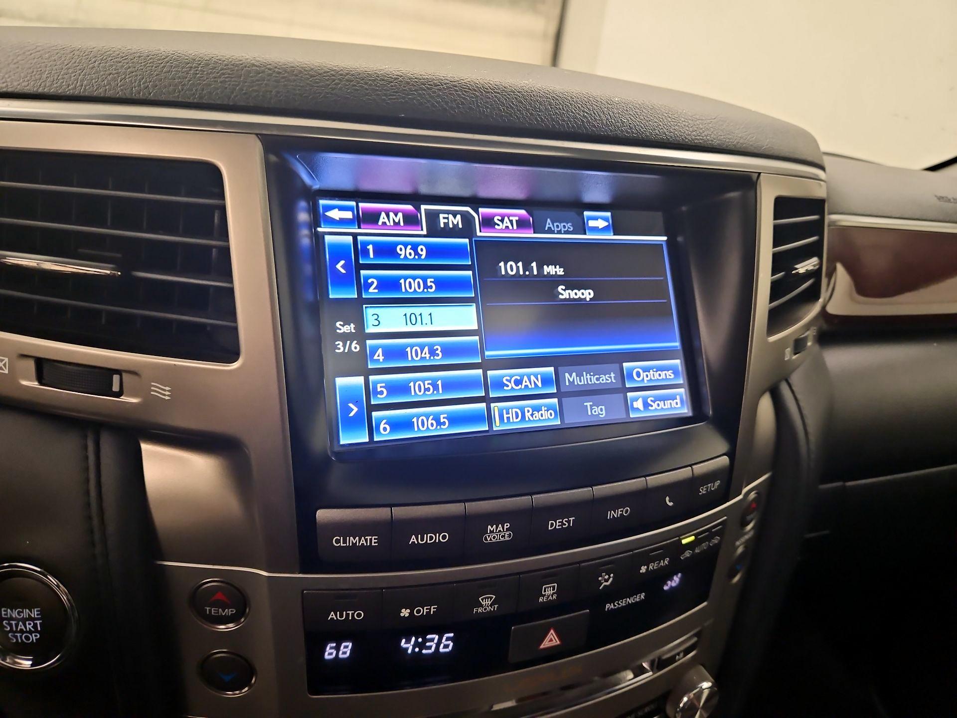 Thumbnail: 2014 Lexus LX - 16