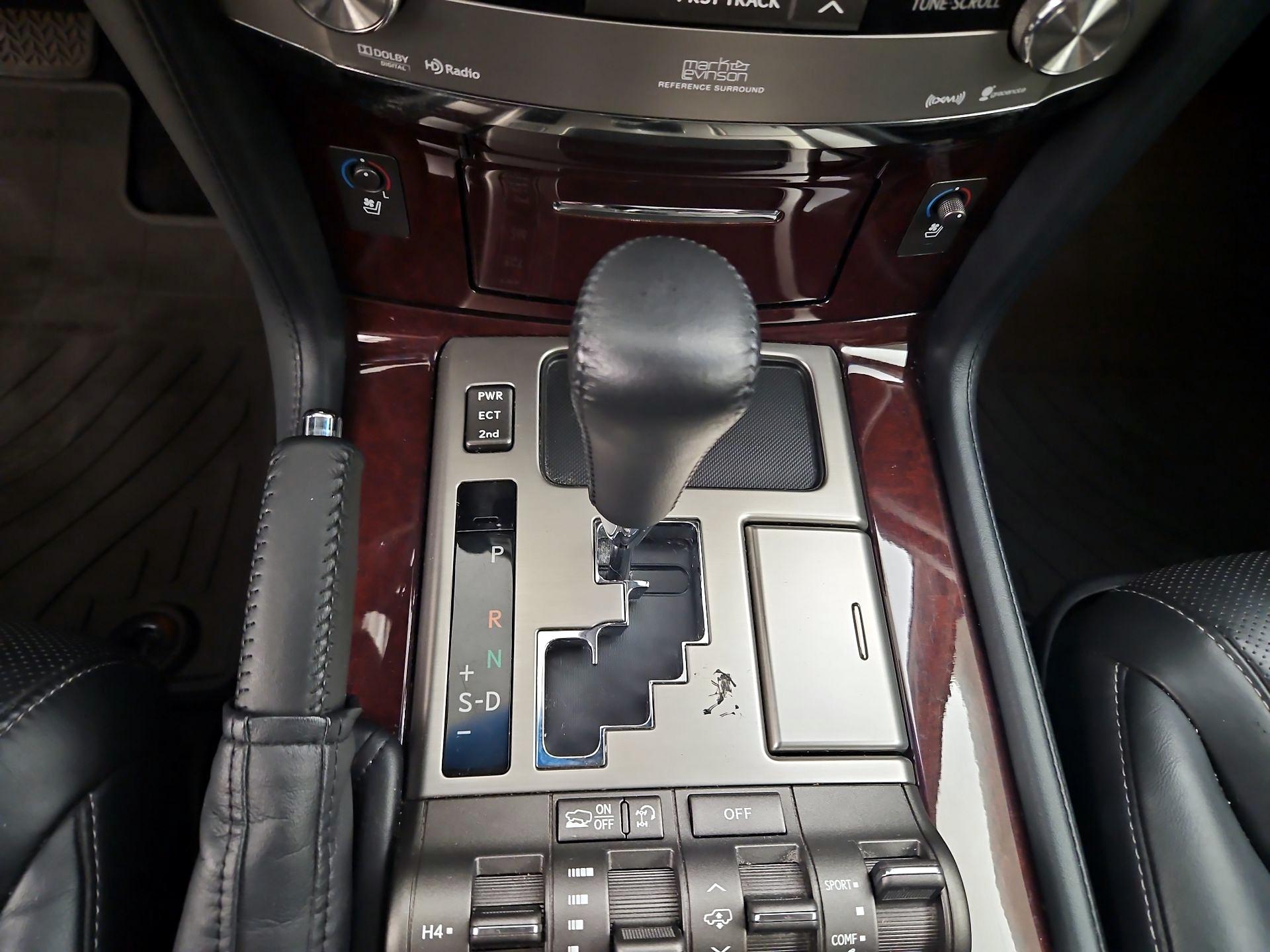 Thumbnail: 2014 Lexus LX - 18