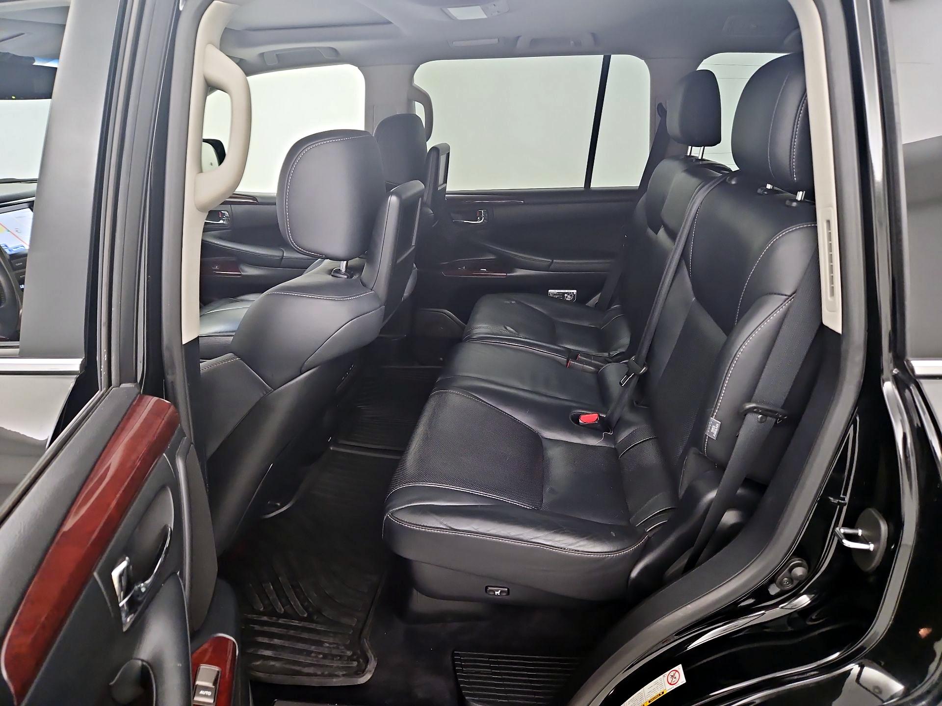 Thumbnail: 2014 Lexus LX - 20