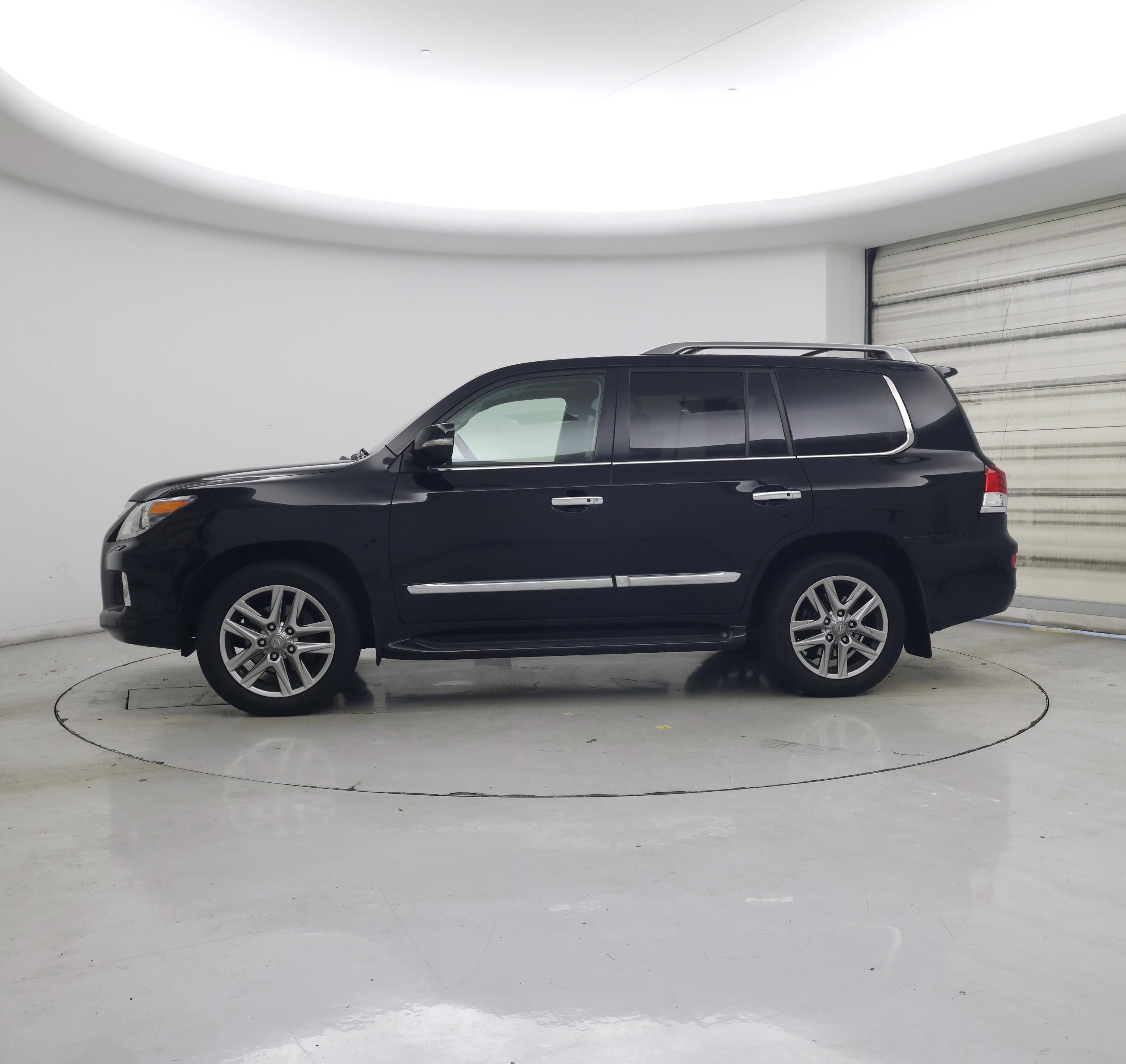 Thumbnail: 2014 Lexus LX - 3