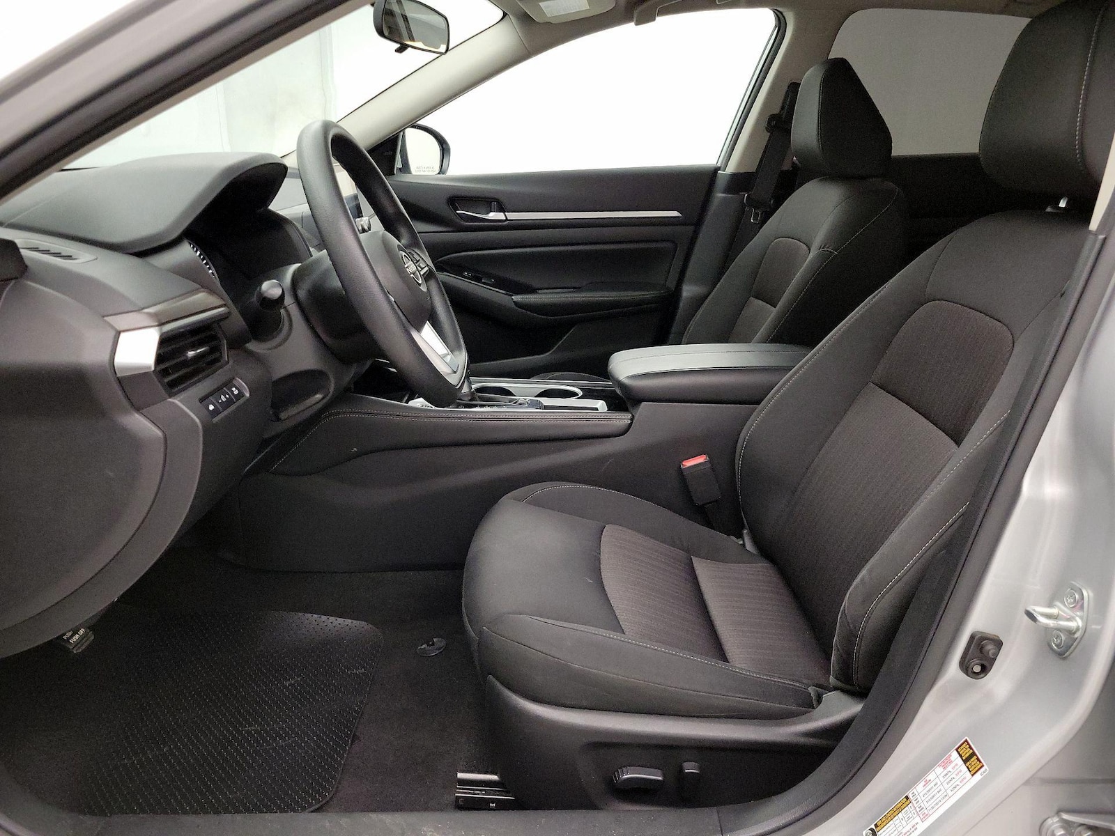Power Seat(s) & Side Airbags
