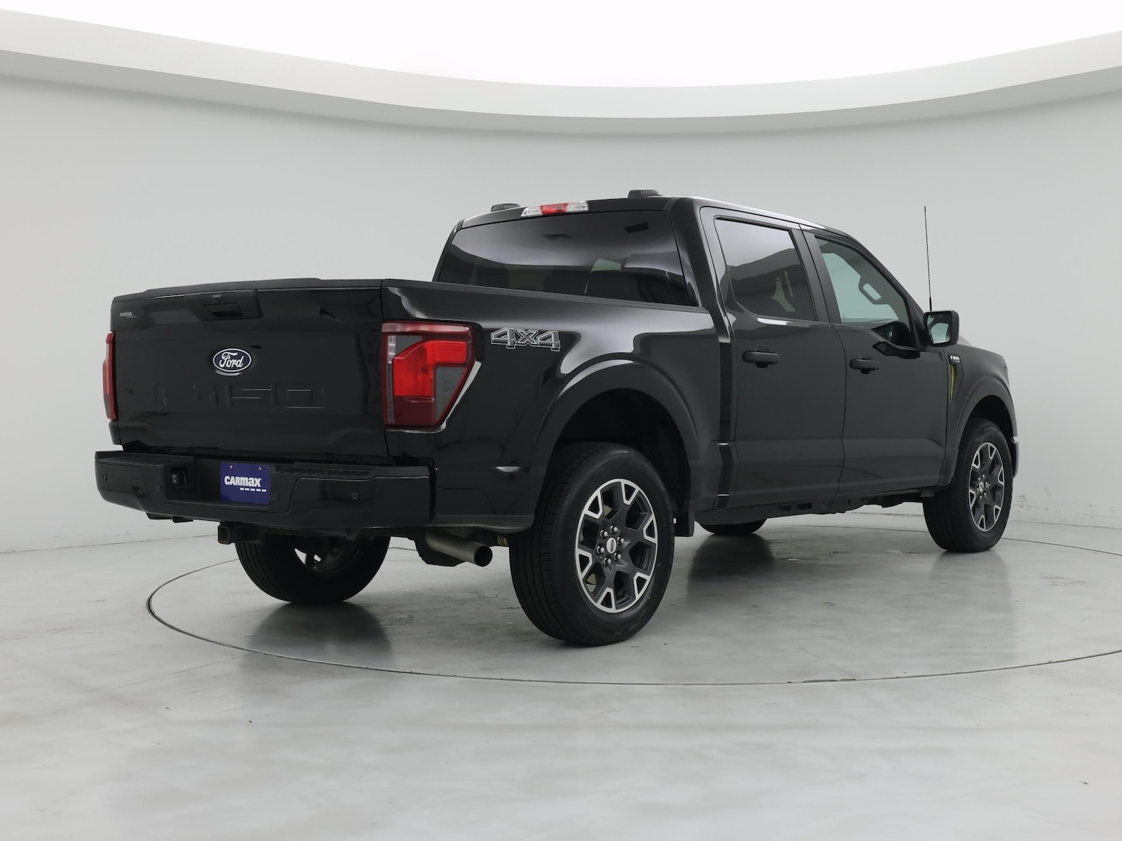 2024 Ford F-150 STX - Photo 9