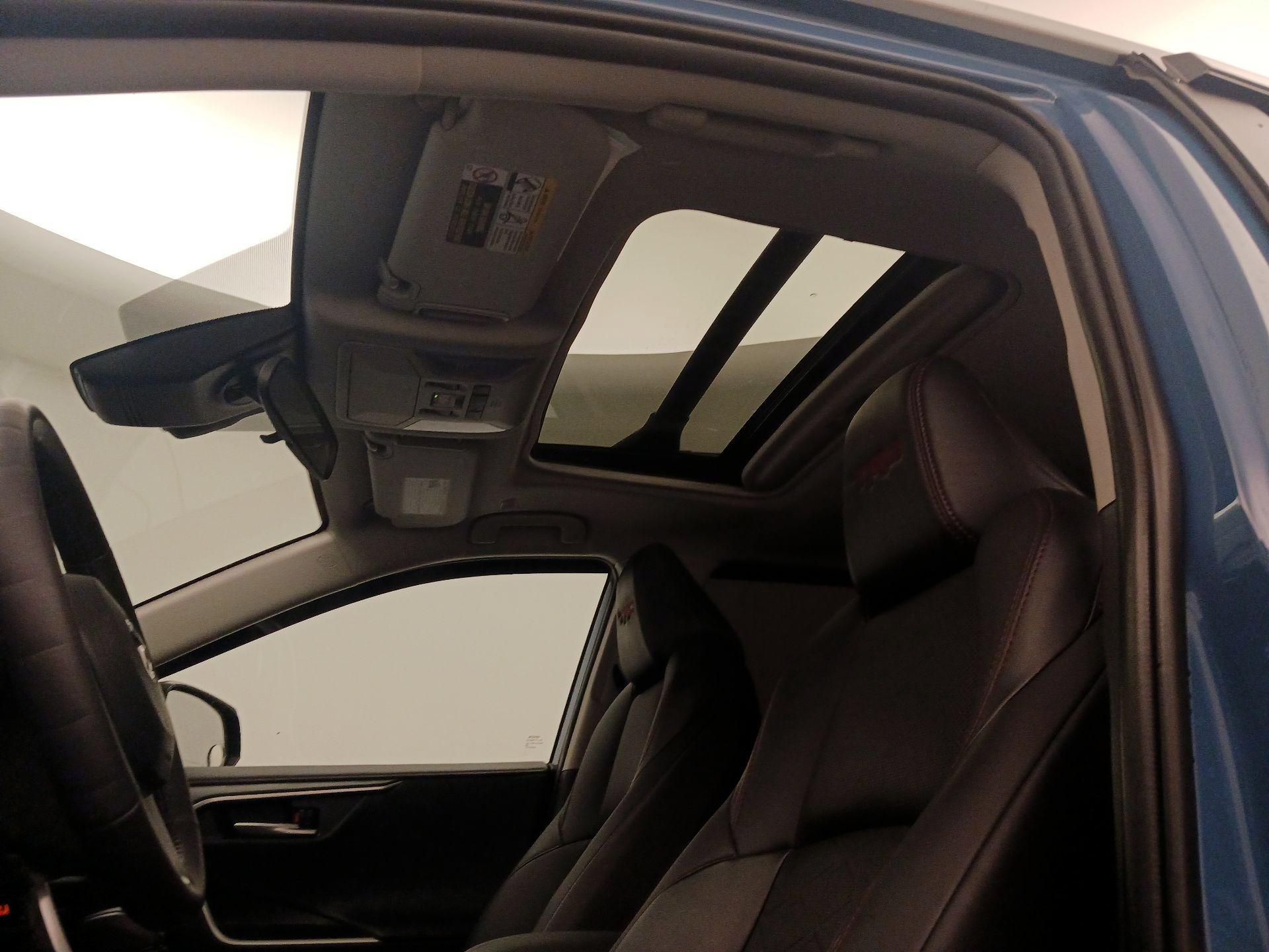 Thumbnail: 2023 Toyota RAV4 - 19