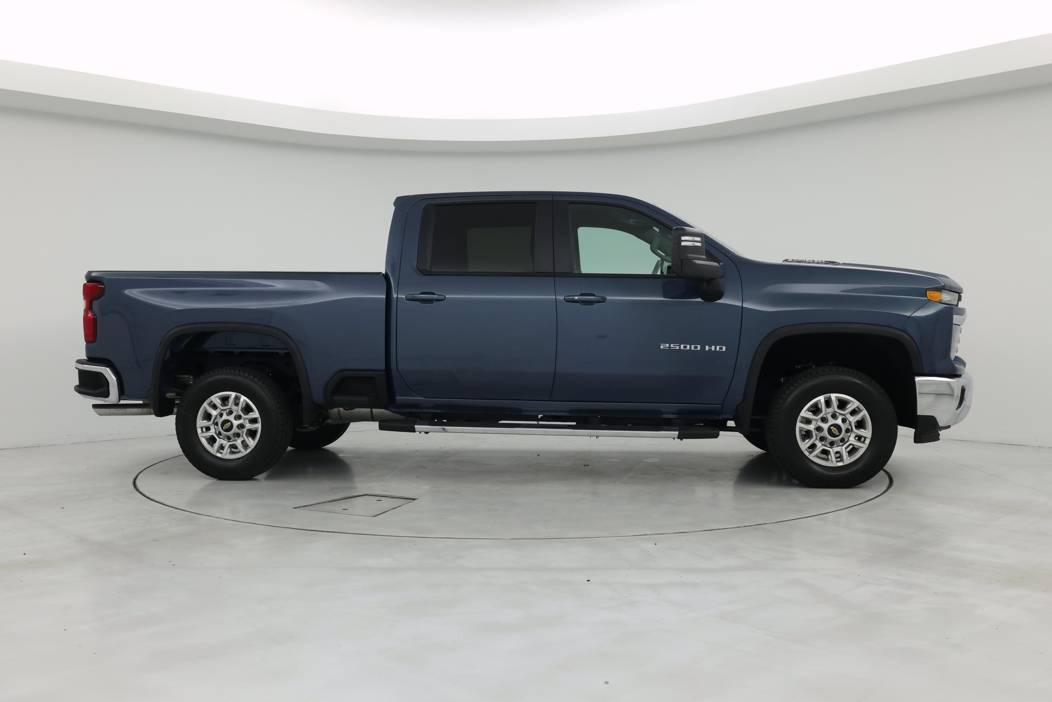 Thumbnail: 2026 Chevrolet Silverado 2500 - 7