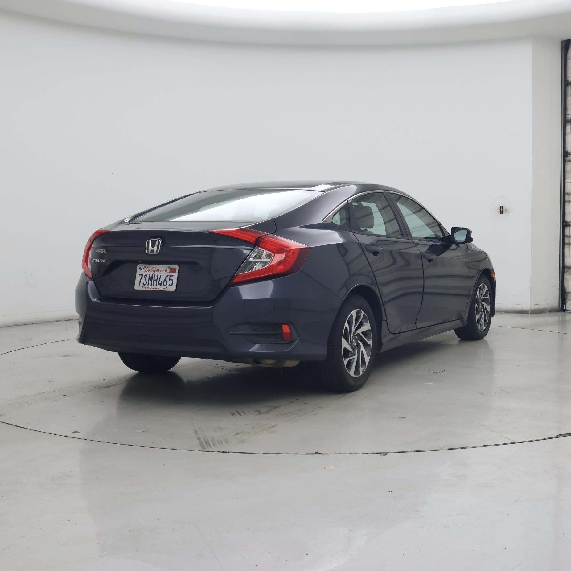 Thumbnail: 2016 Honda Civic - 8