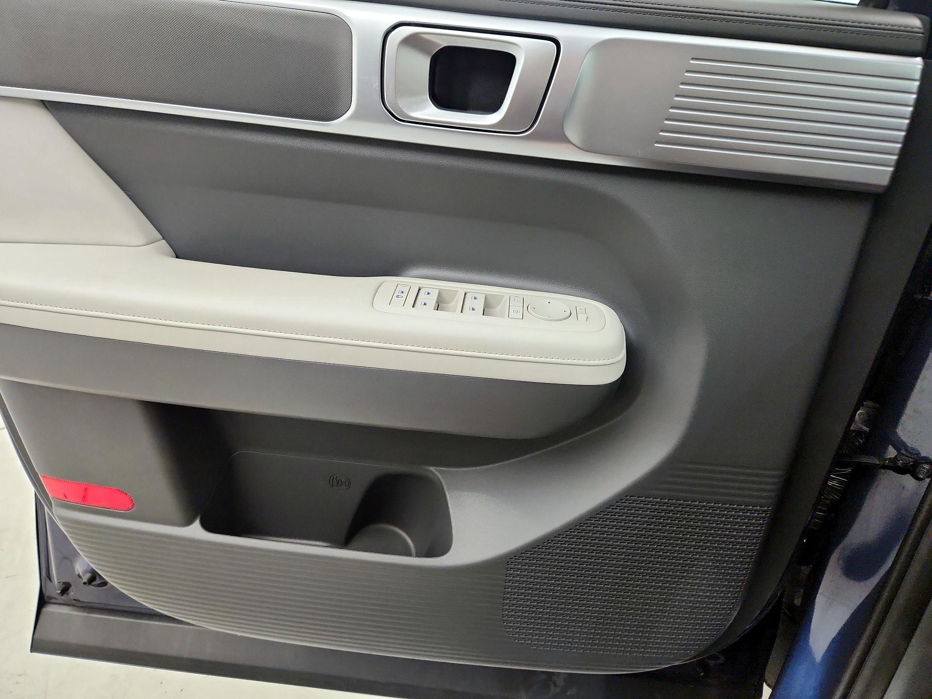 Thumbnail: 2025 Hyundai Santa Fe - 12