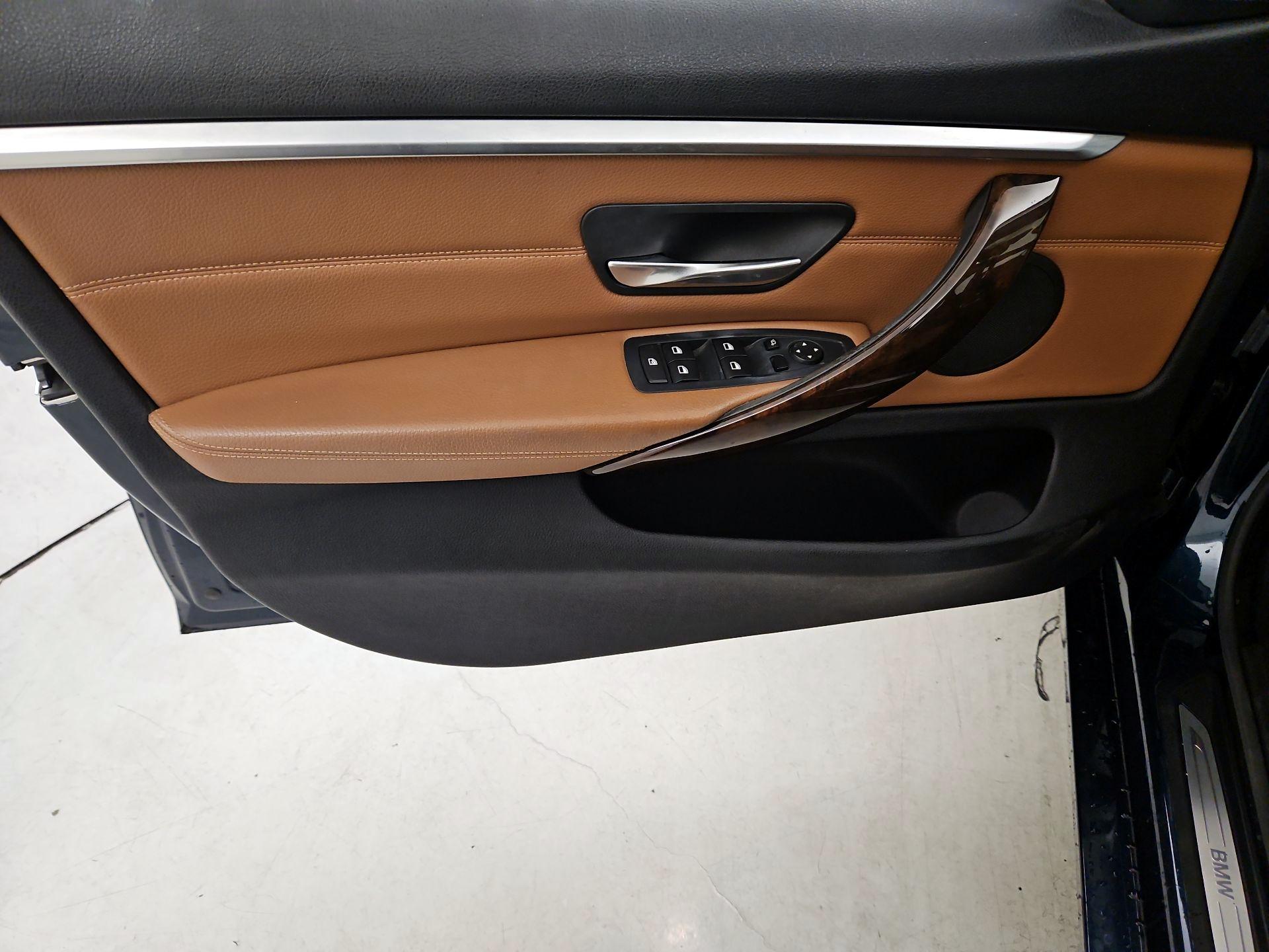 Thumbnail: 2016 BMW 4 Series - 12