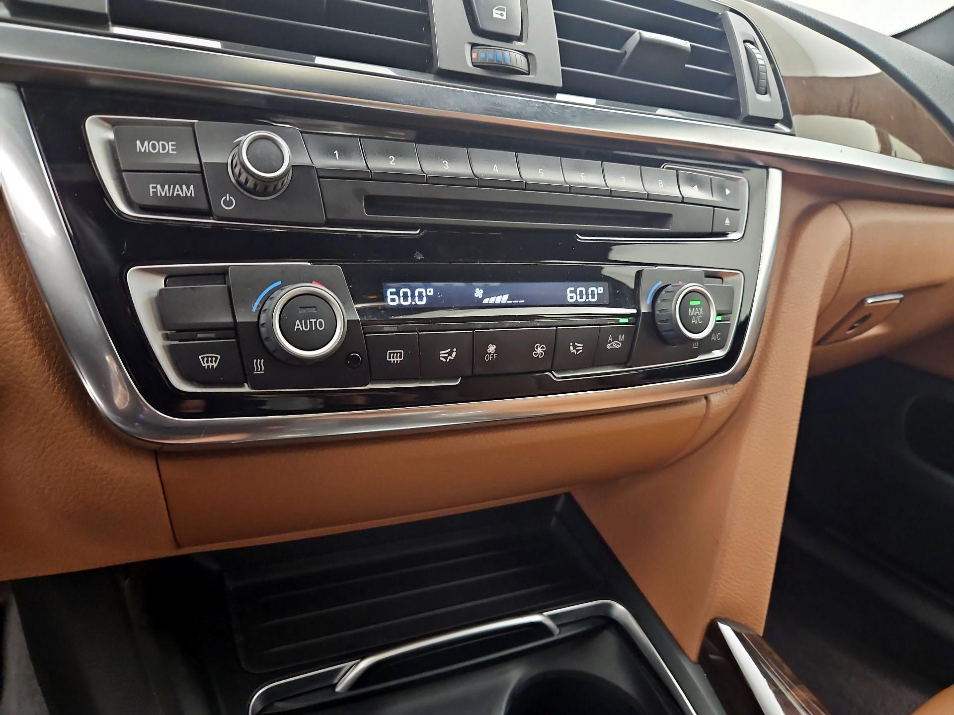 Thumbnail: 2016 BMW 4 Series - 17