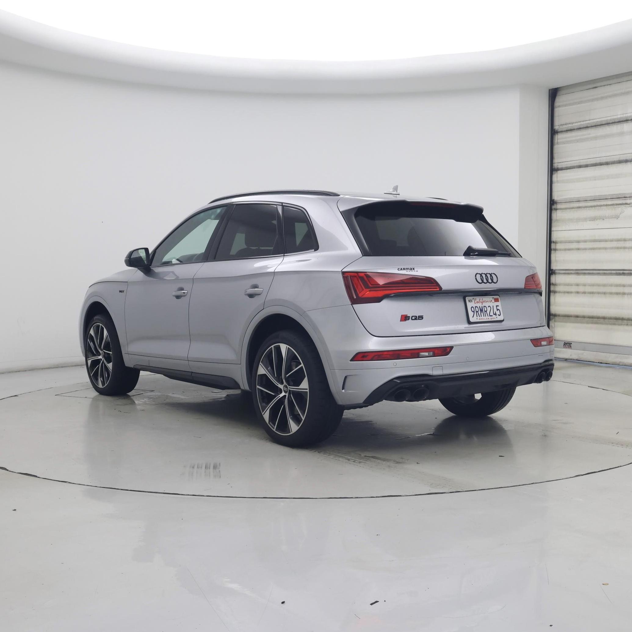 Thumbnail: 2024 Audi SQ5 - 2