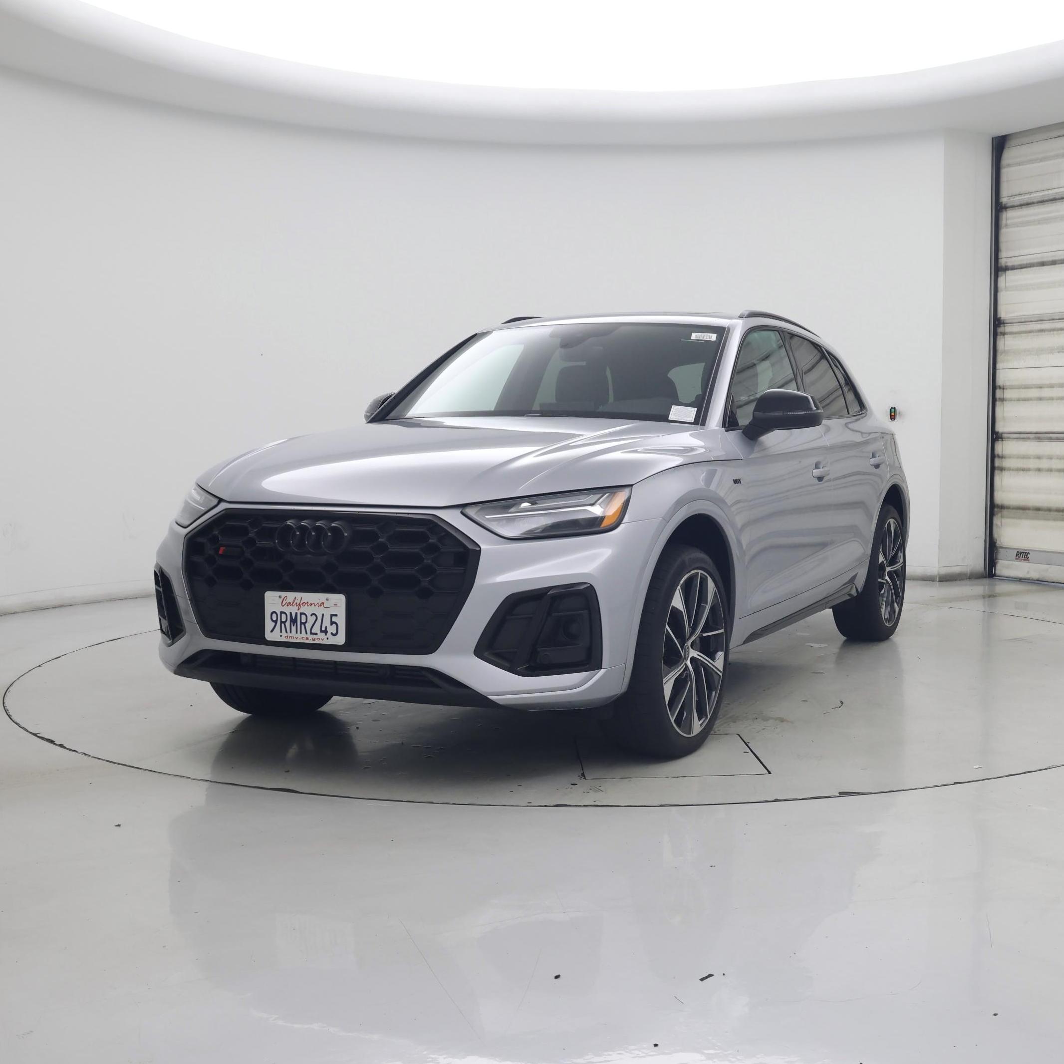 Thumbnail: 2024 Audi SQ5 - 4