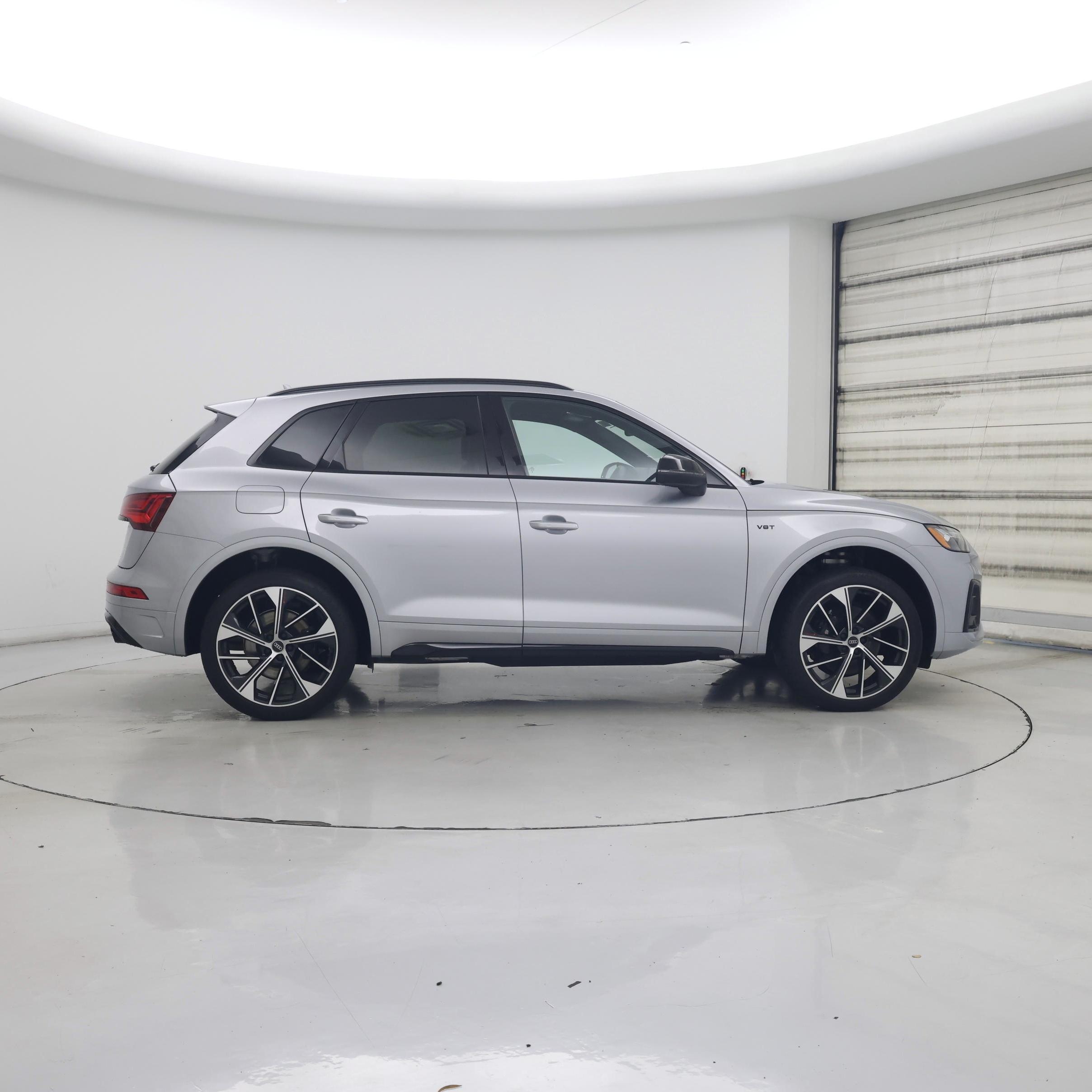 Thumbnail: 2024 Audi SQ5 - 7