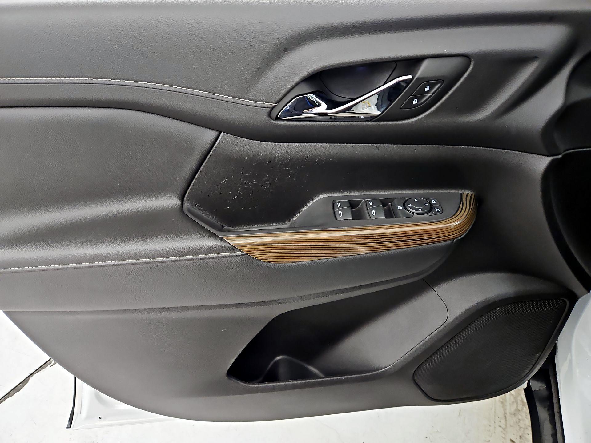Thumbnail: 2022 GMC Acadia - 12