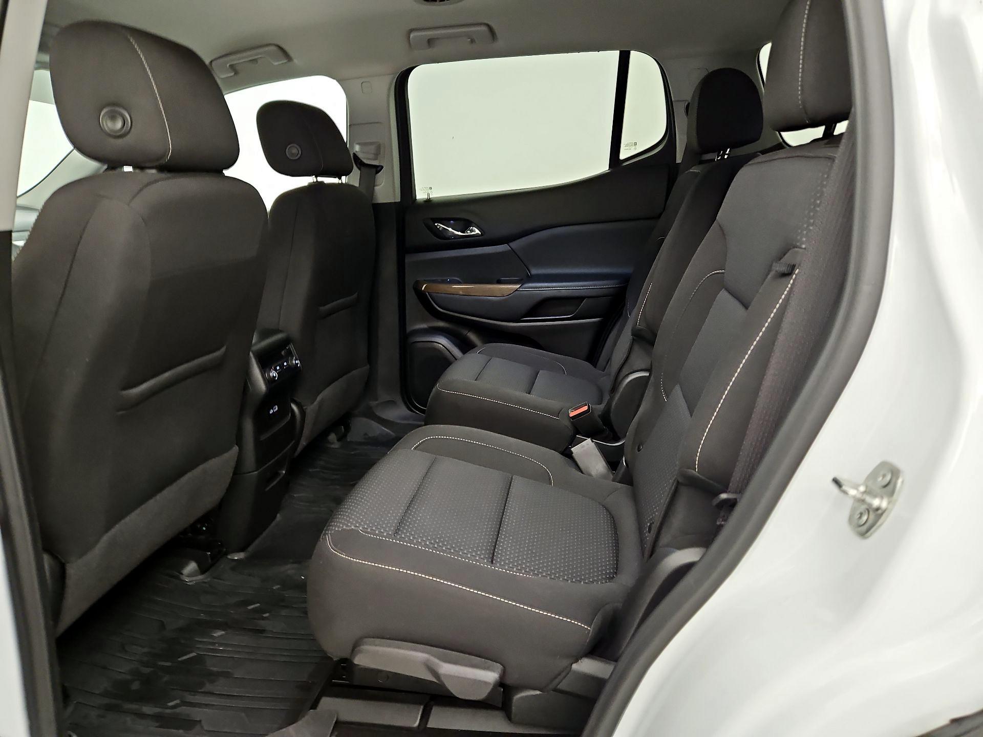 Thumbnail: 2022 GMC Acadia - 19
