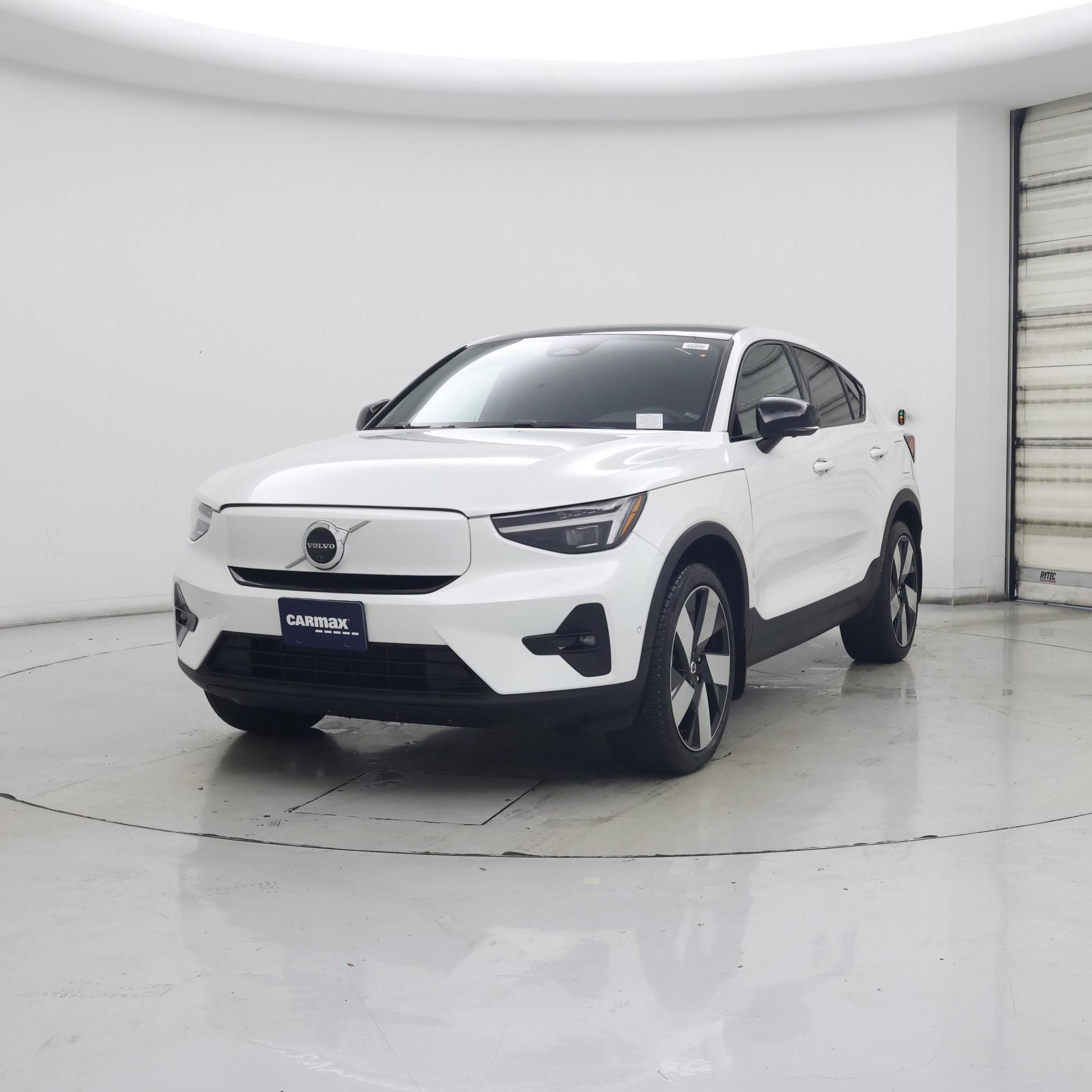 Thumbnail: 2024 Volvo C40 - 4