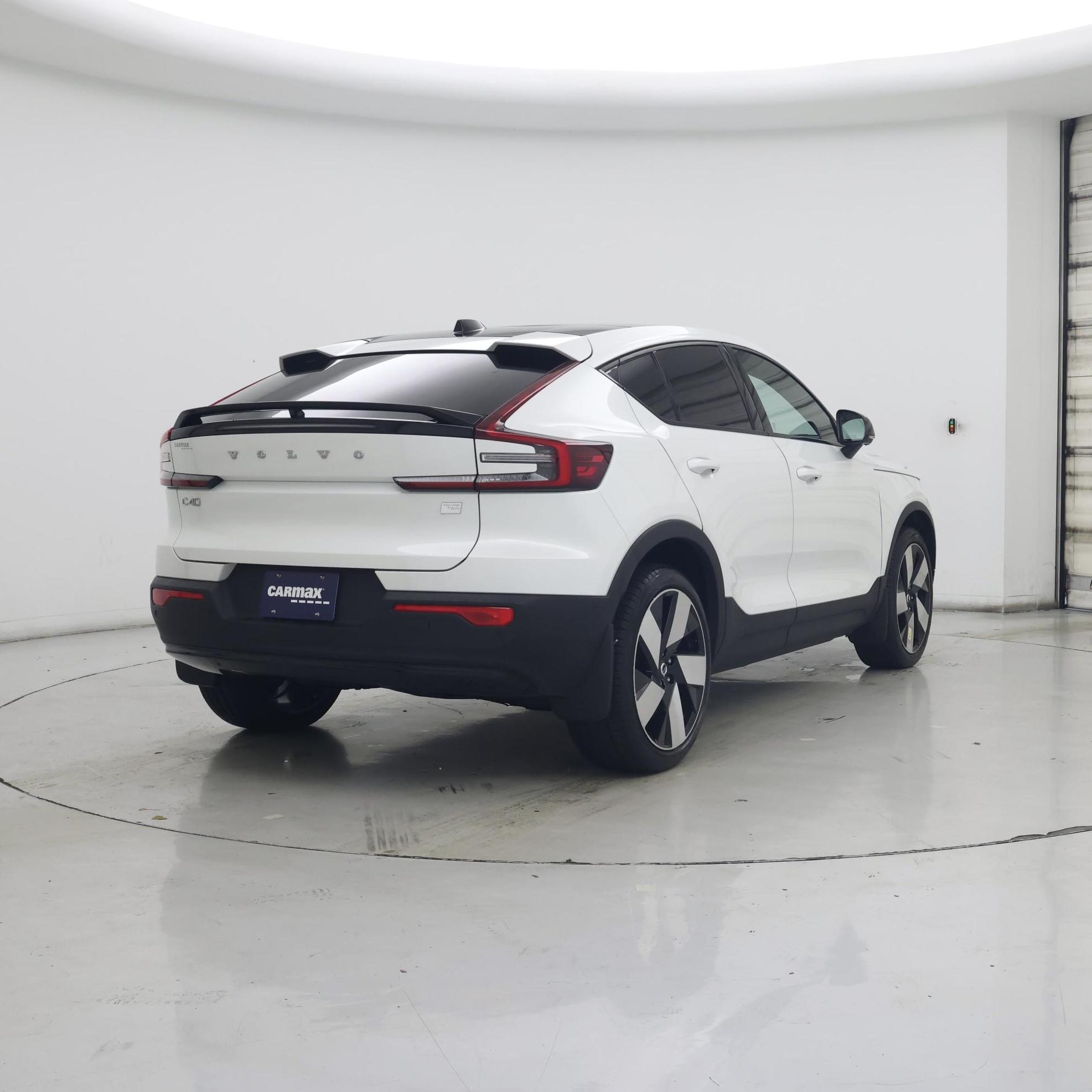 Thumbnail: 2024 Volvo C40 - 8