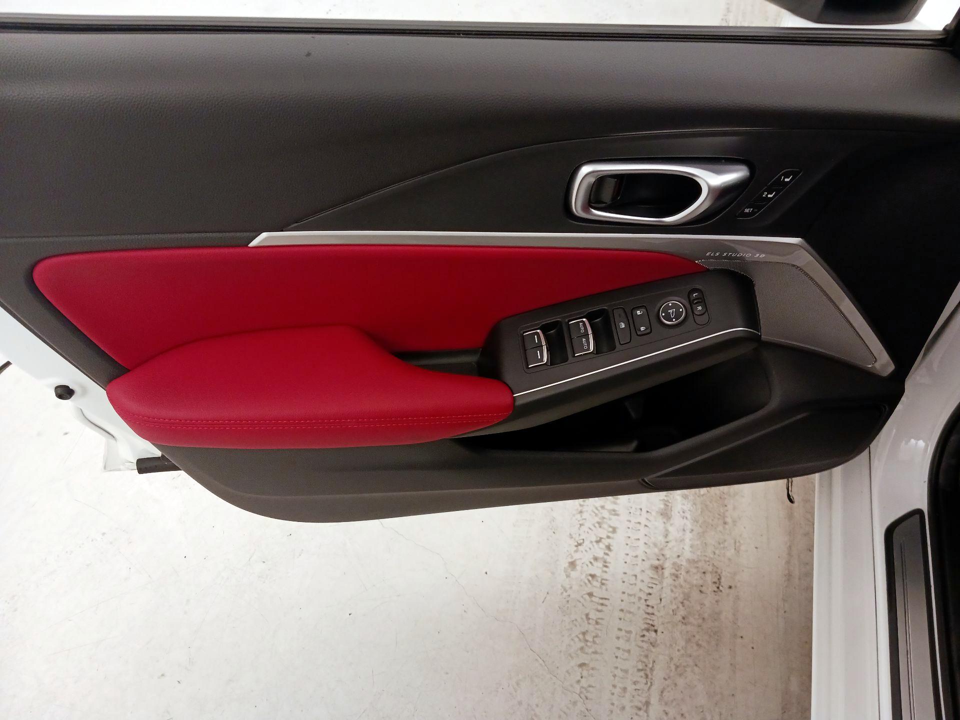 Thumbnail: 2024 Acura Integra - 12