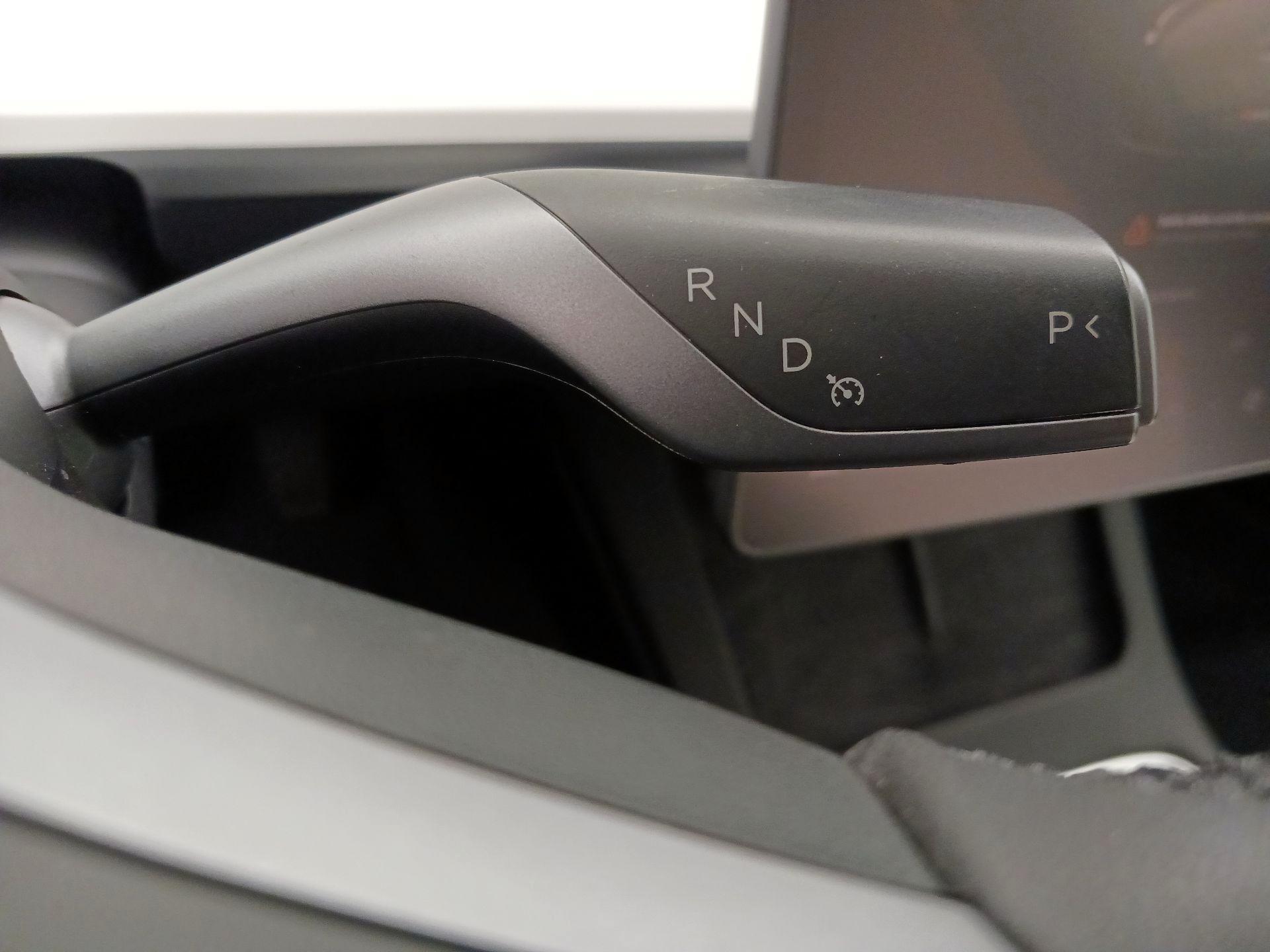 Thumbnail: 2023 Tesla Model 3 - 17