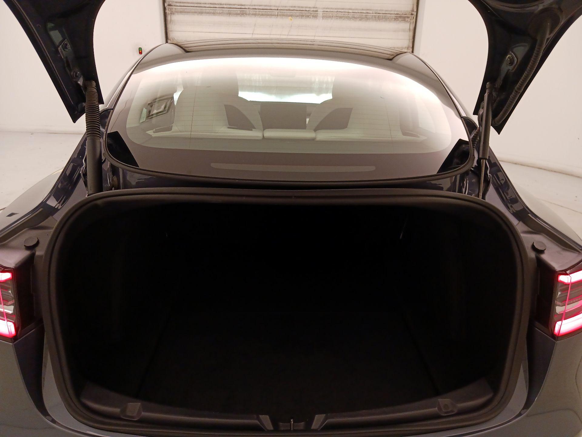 Thumbnail: 2023 Tesla Model 3 - 20