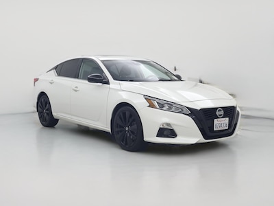 2022 Nissan Altima SR