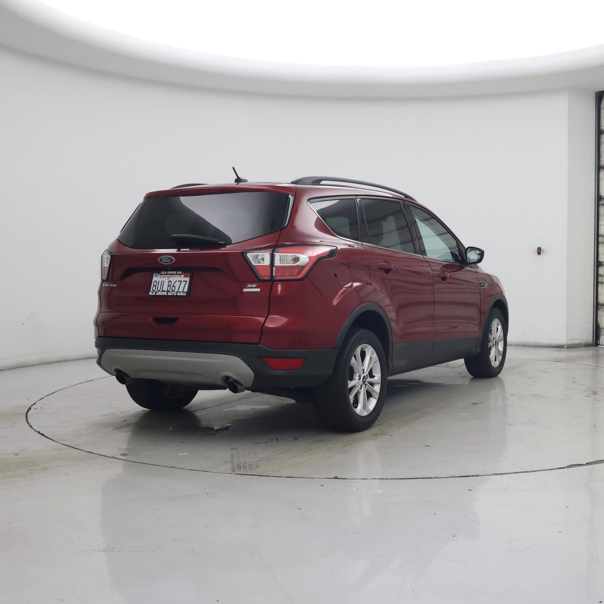 Thumbnail: 2018 Ford Escape - 8