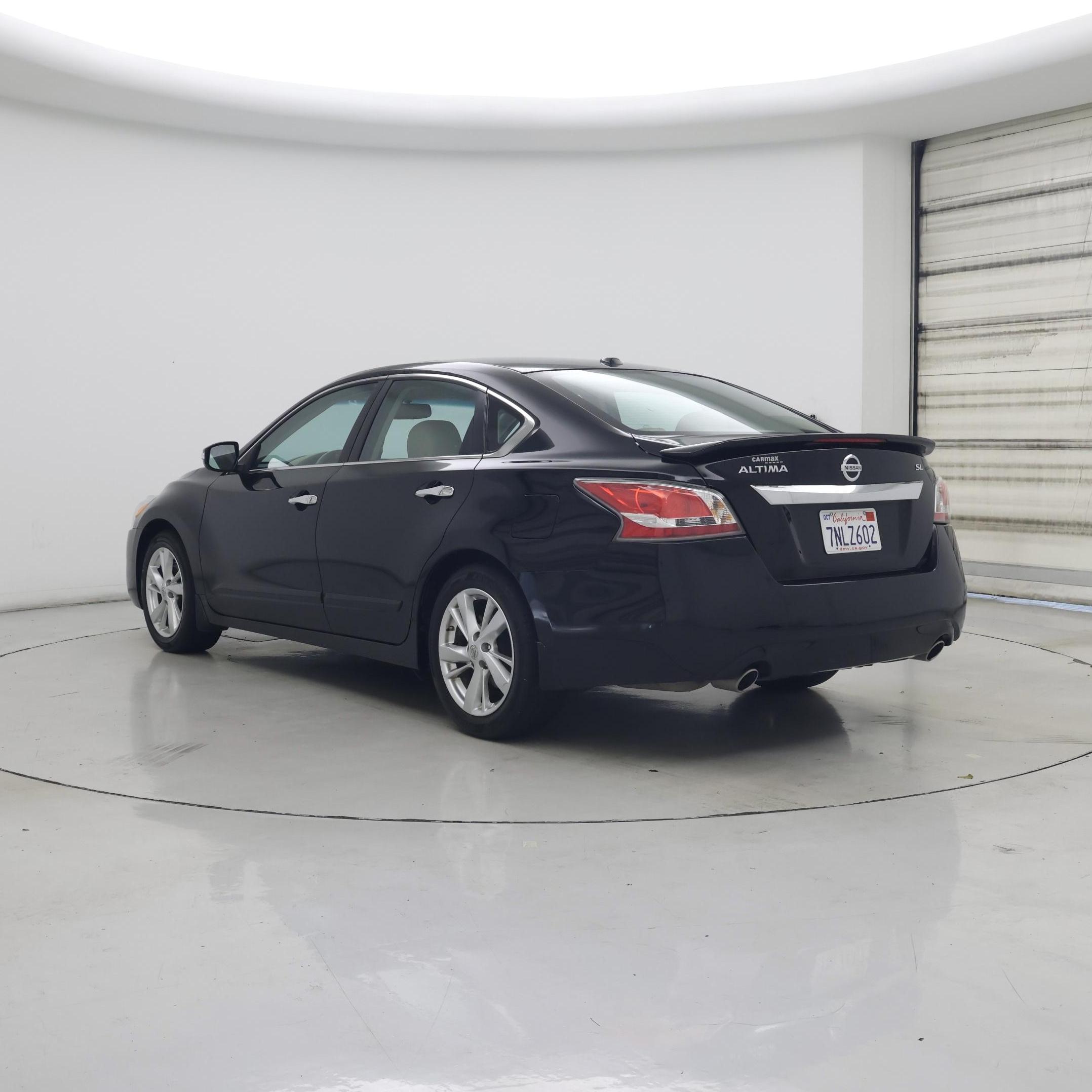 Thumbnail: 2015 Nissan Altima - 2