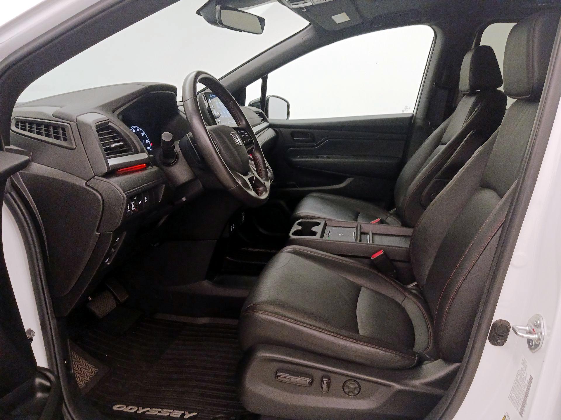 Thumbnail: 2025 Honda Odyssey - 11