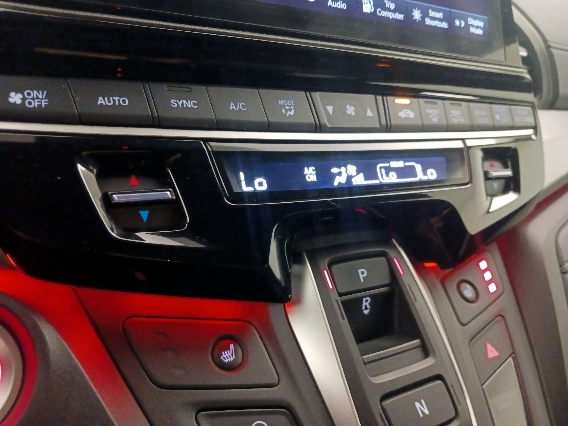 Thumbnail: 2025 Honda Odyssey - 16