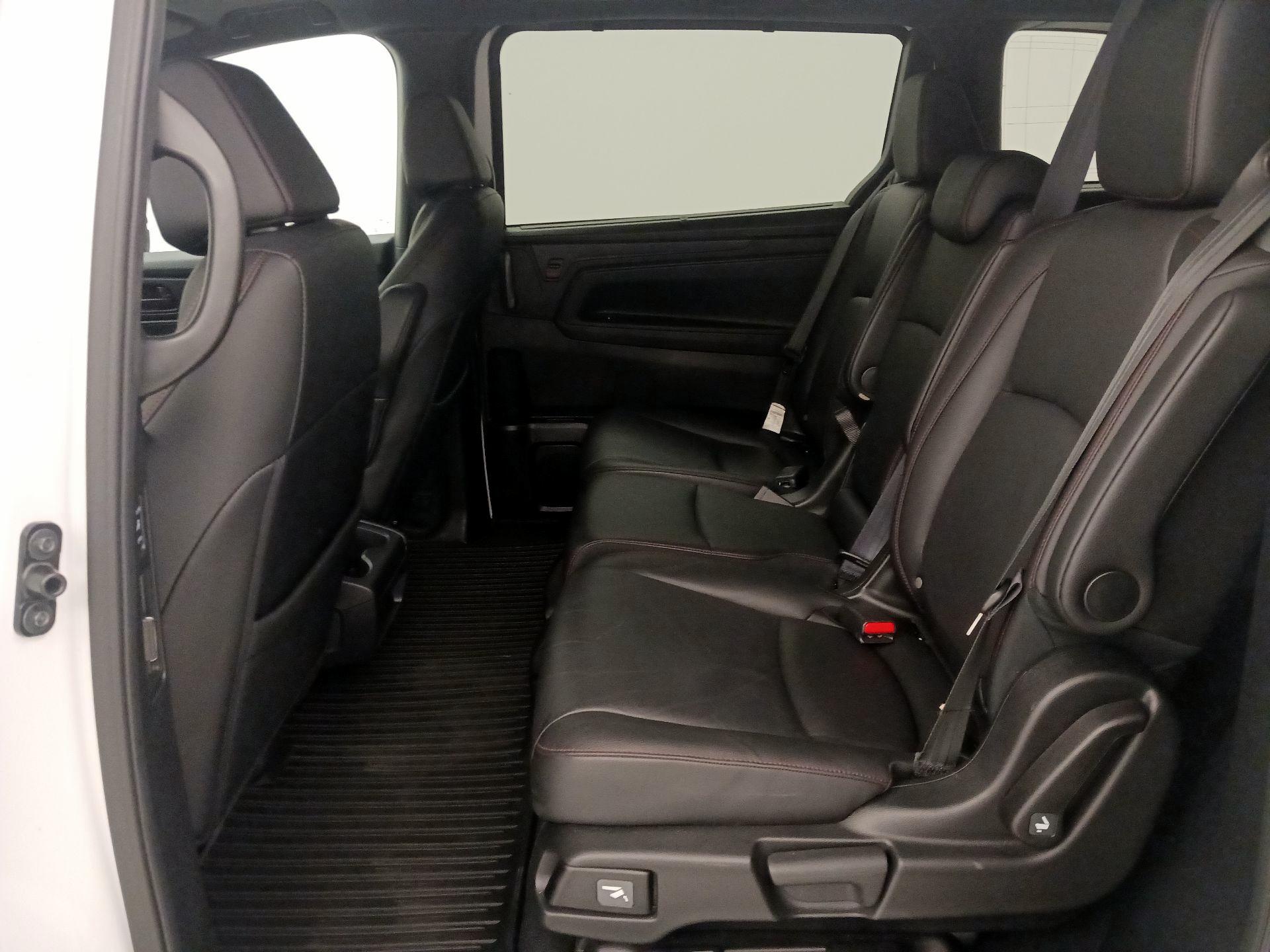 Thumbnail: 2025 Honda Odyssey - 20