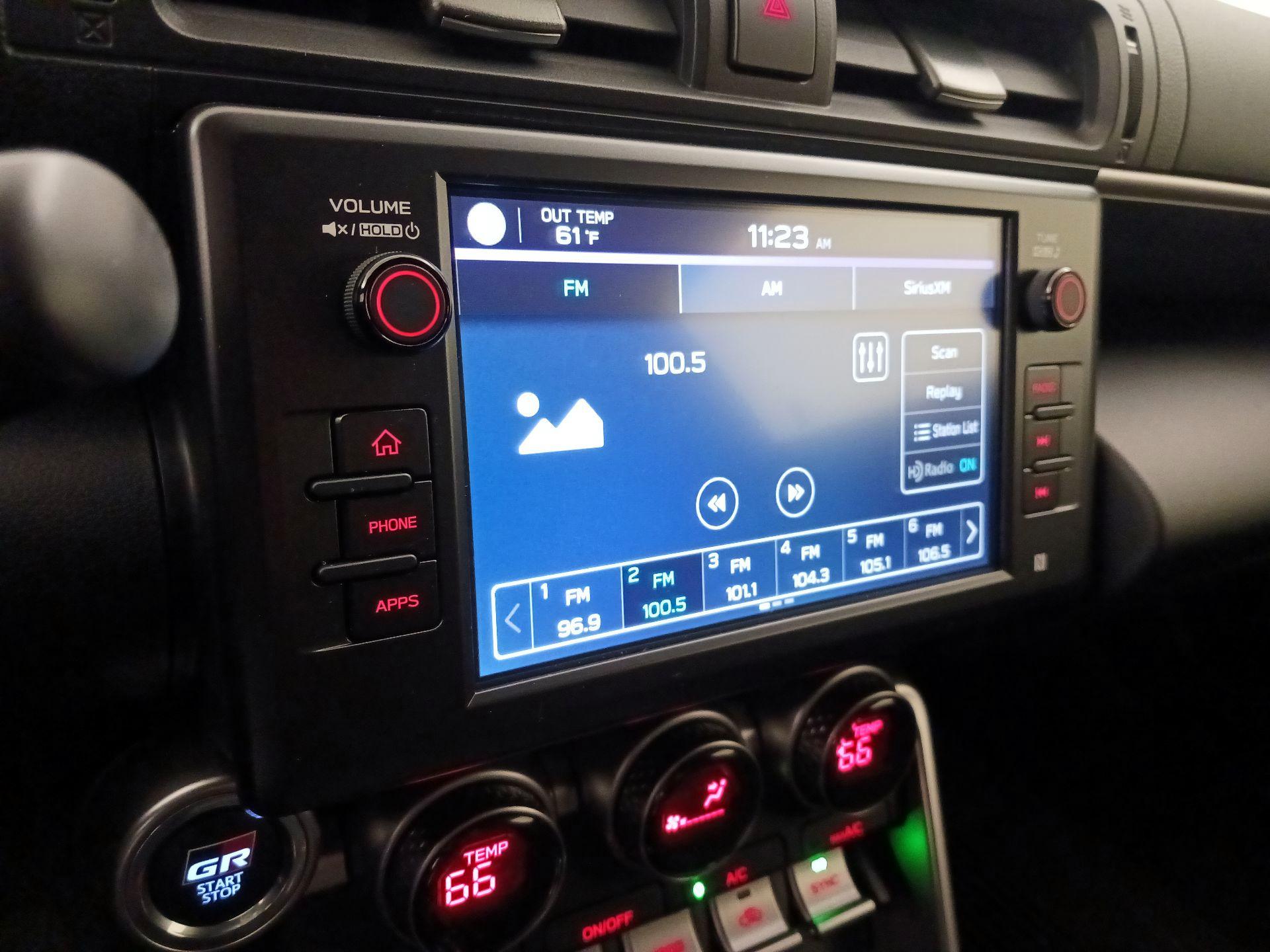 Thumbnail: 2025 Toyota GR86 - 14