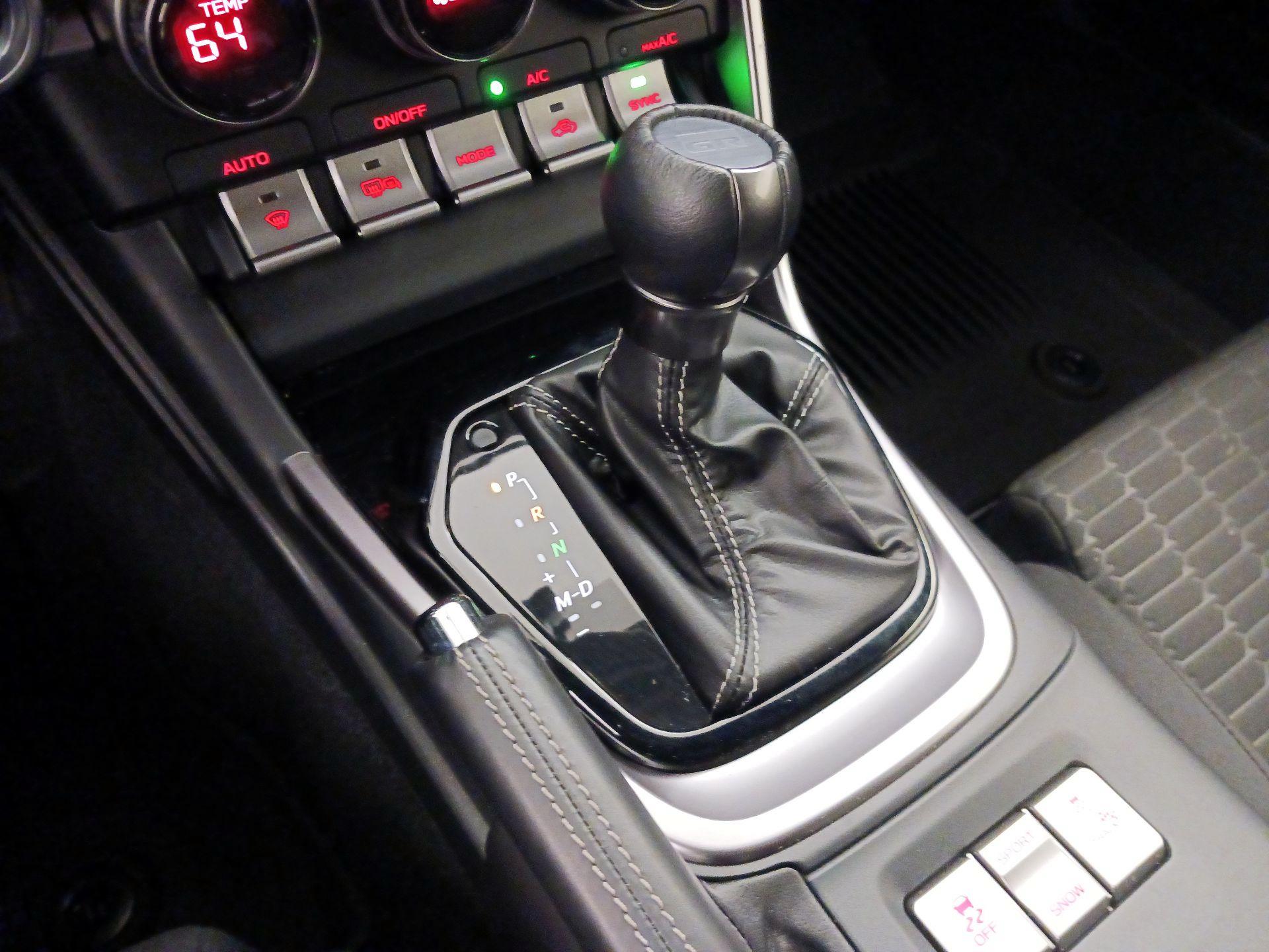 Thumbnail: 2025 Toyota GR86 - 16