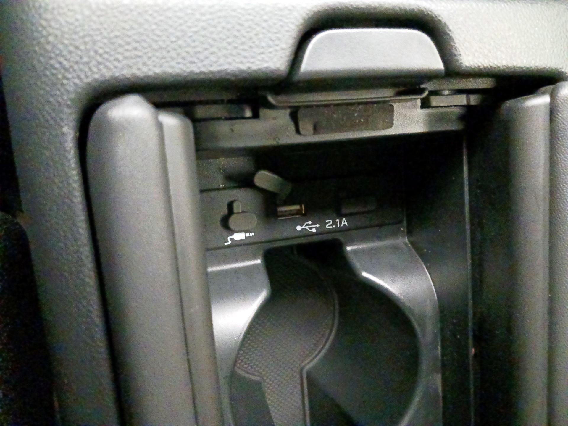 Thumbnail: 2025 Toyota GR86 - 17