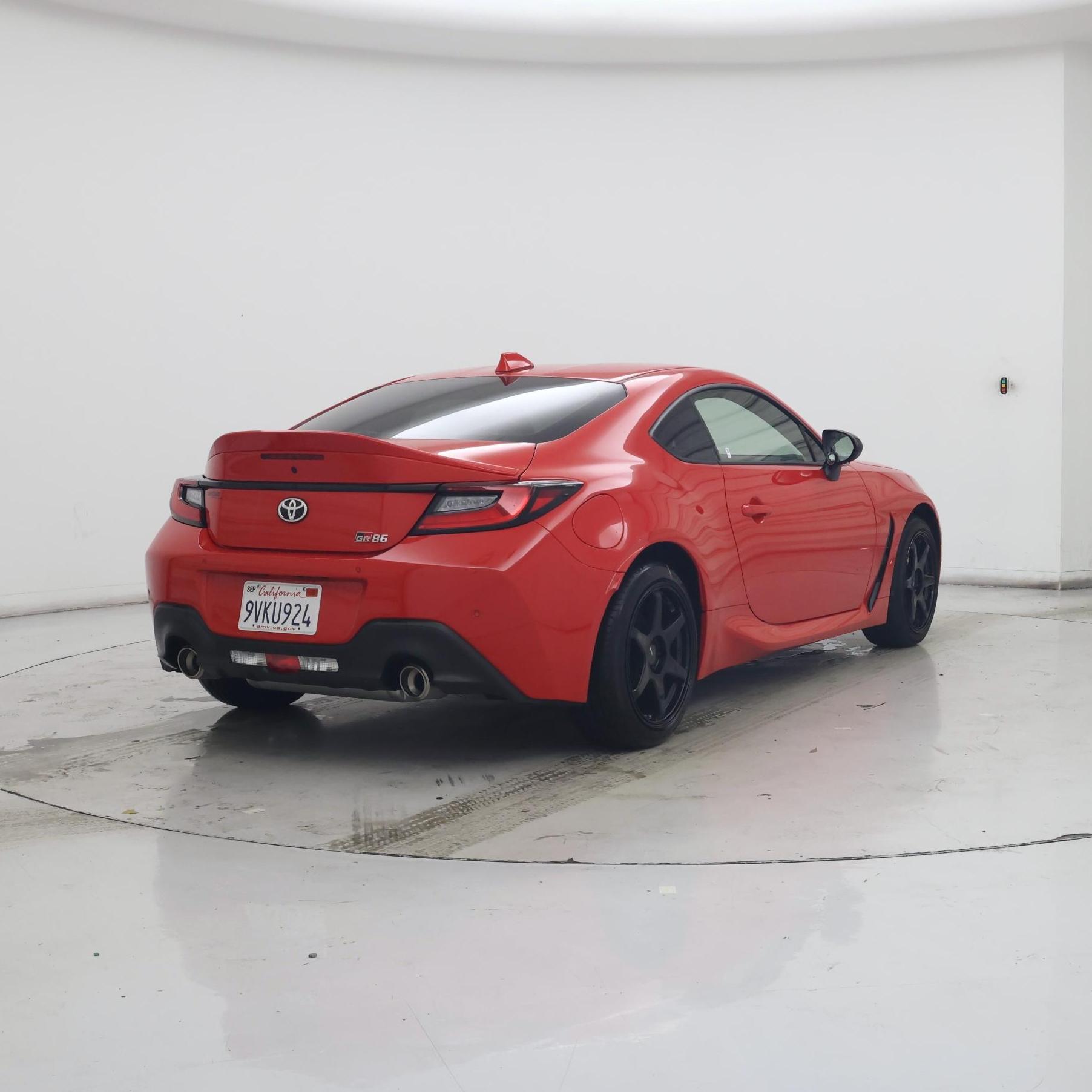 Thumbnail: 2025 Toyota GR86 - 8