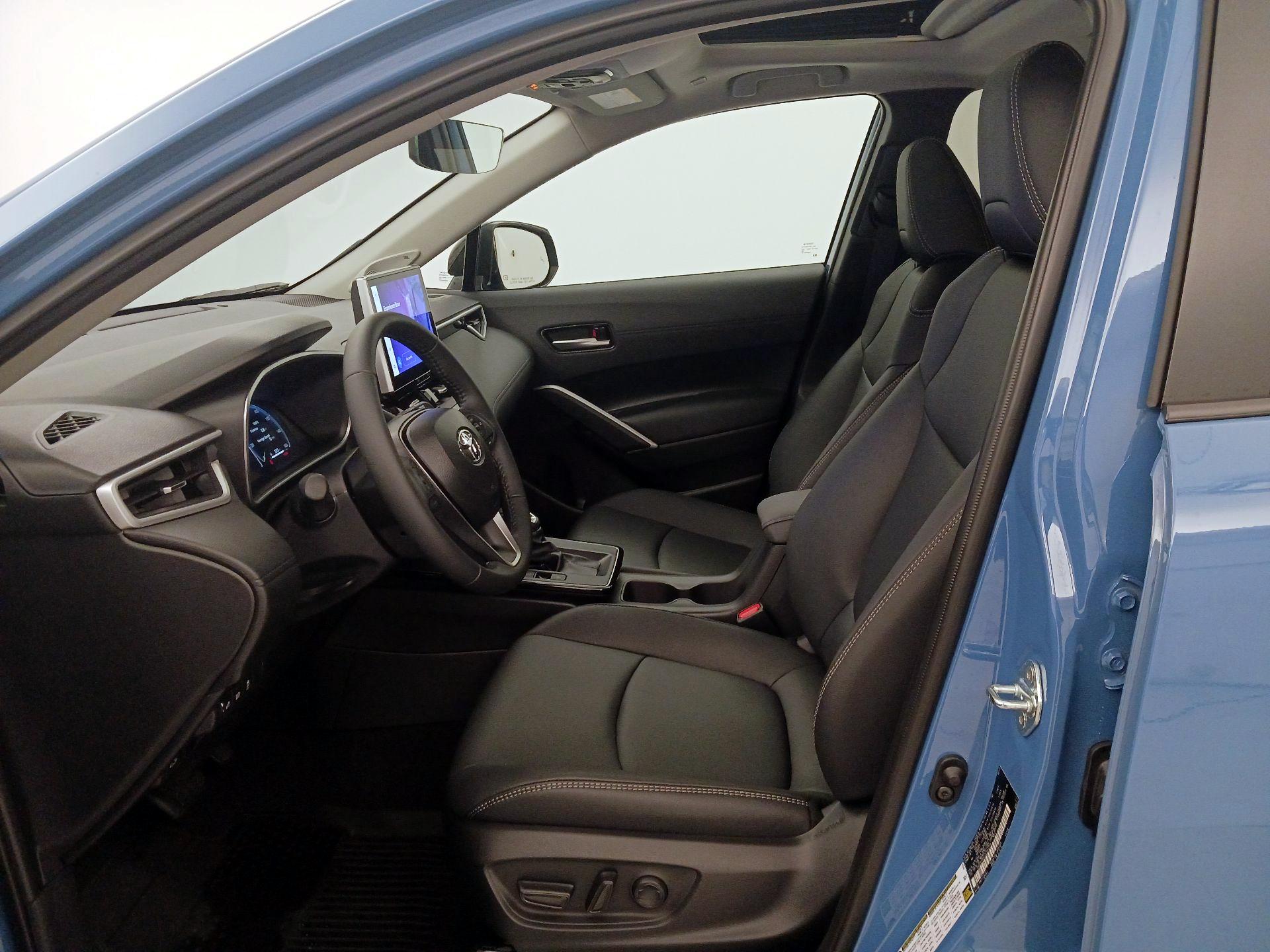 Thumbnail: 2026 Toyota Corolla Cross - 11