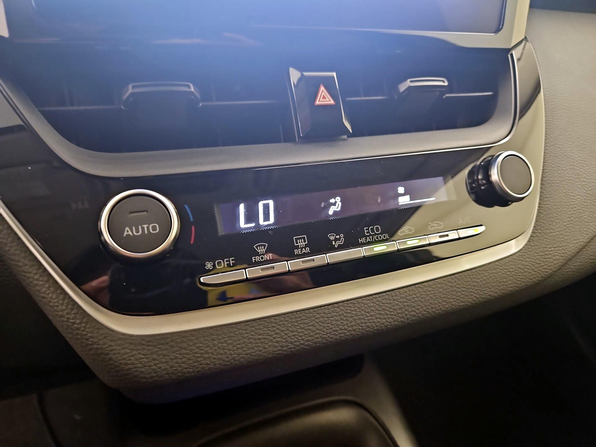 Thumbnail: 2023 Toyota Corolla - 16