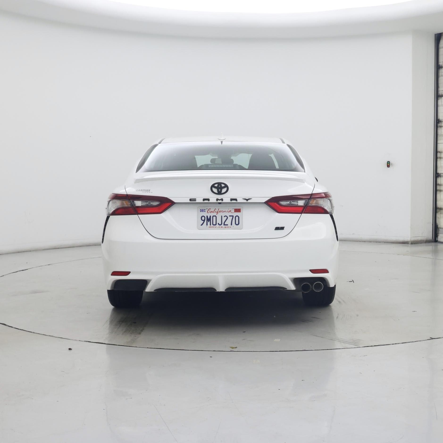 Thumbnail: 2022 Toyota Camry - 6