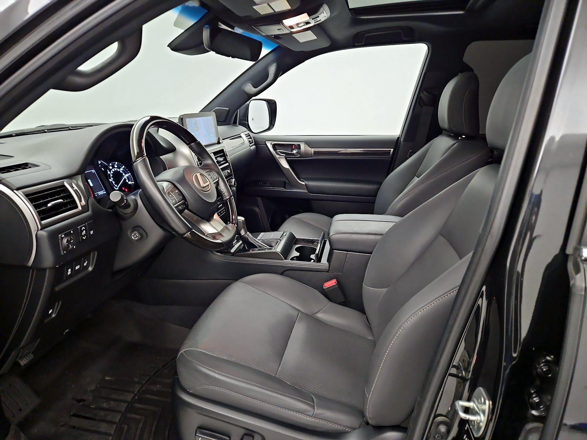 Thumbnail: 2023 Lexus GX - 11