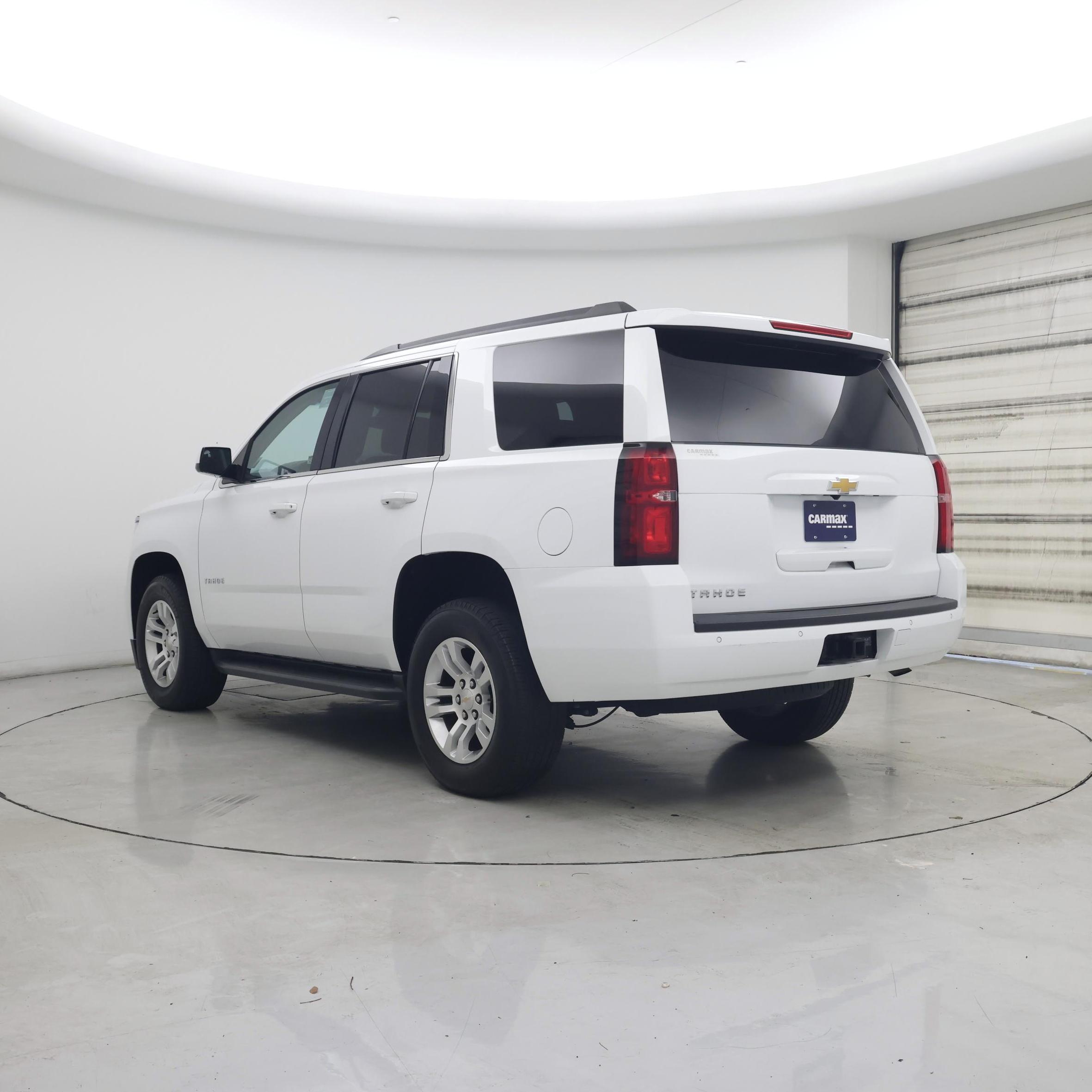 Thumbnail: 2018 Chevrolet Tahoe - 2